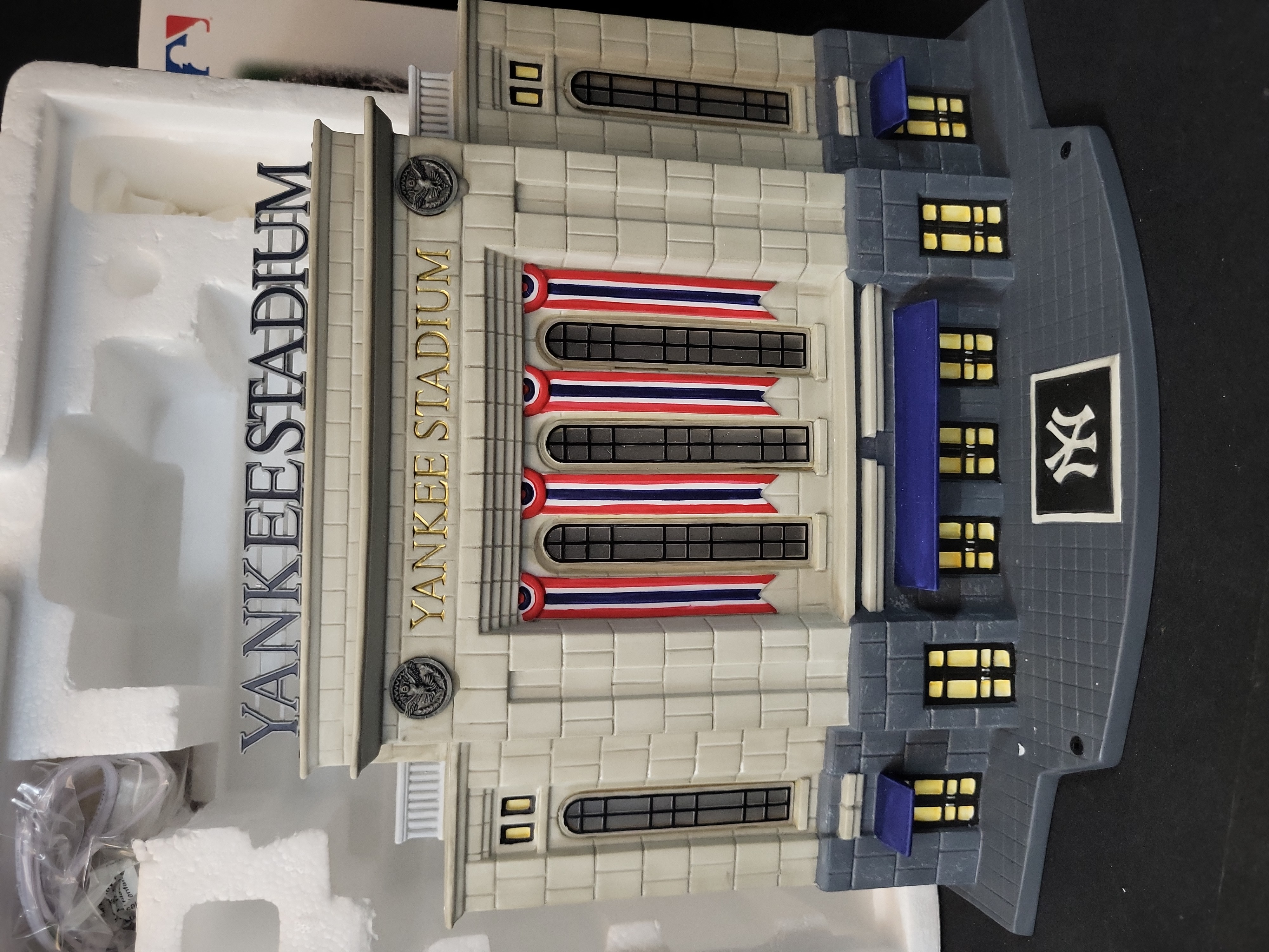 I03234 | Department 56 Christmas in the City Series Yankee Stadium 2009 Building Facade Item 805538
