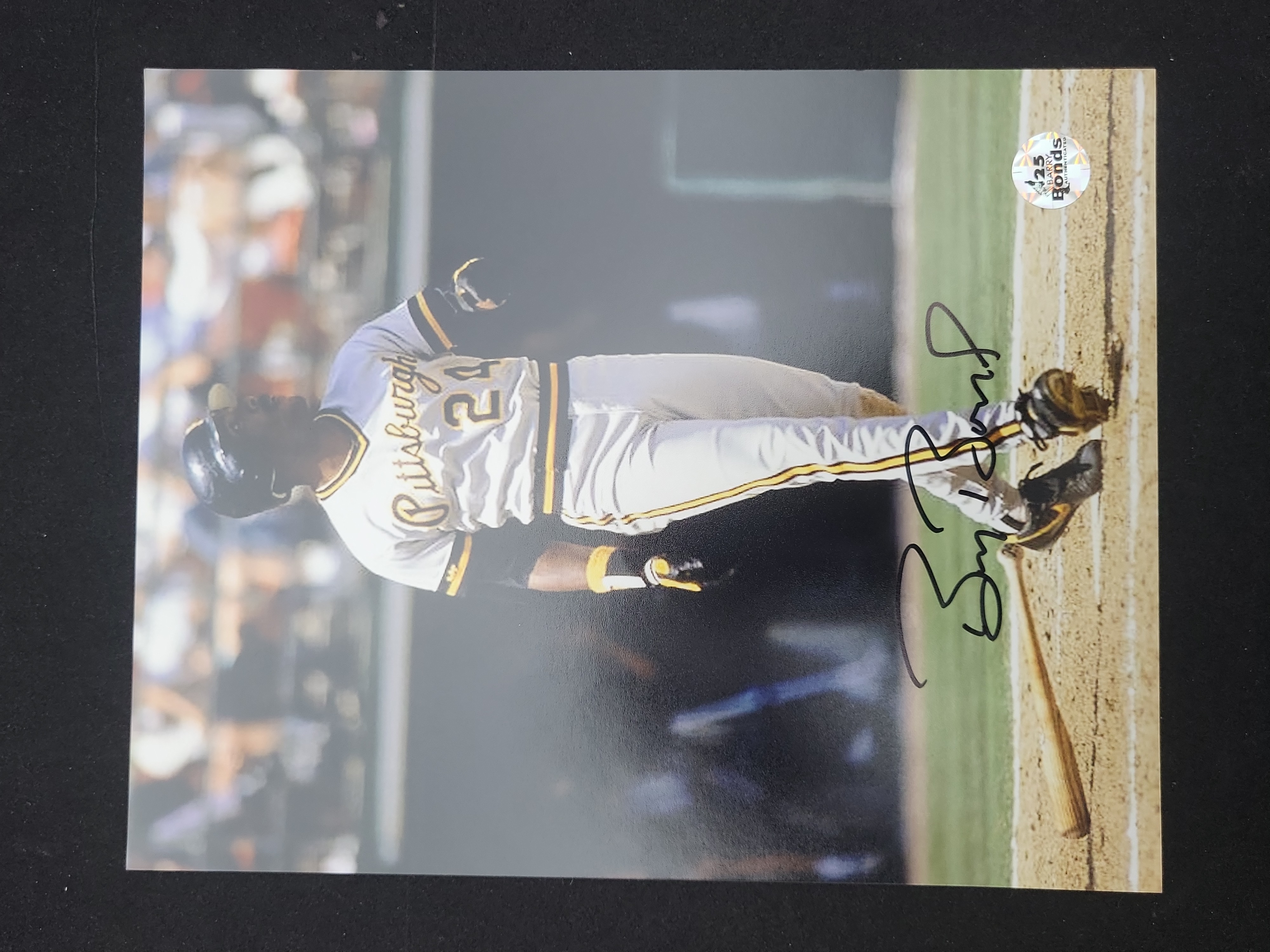 I01700 | Barry Bonds Signed Pittsburgh Pirates 8x10 Photograph with Personal Authentication Hologram