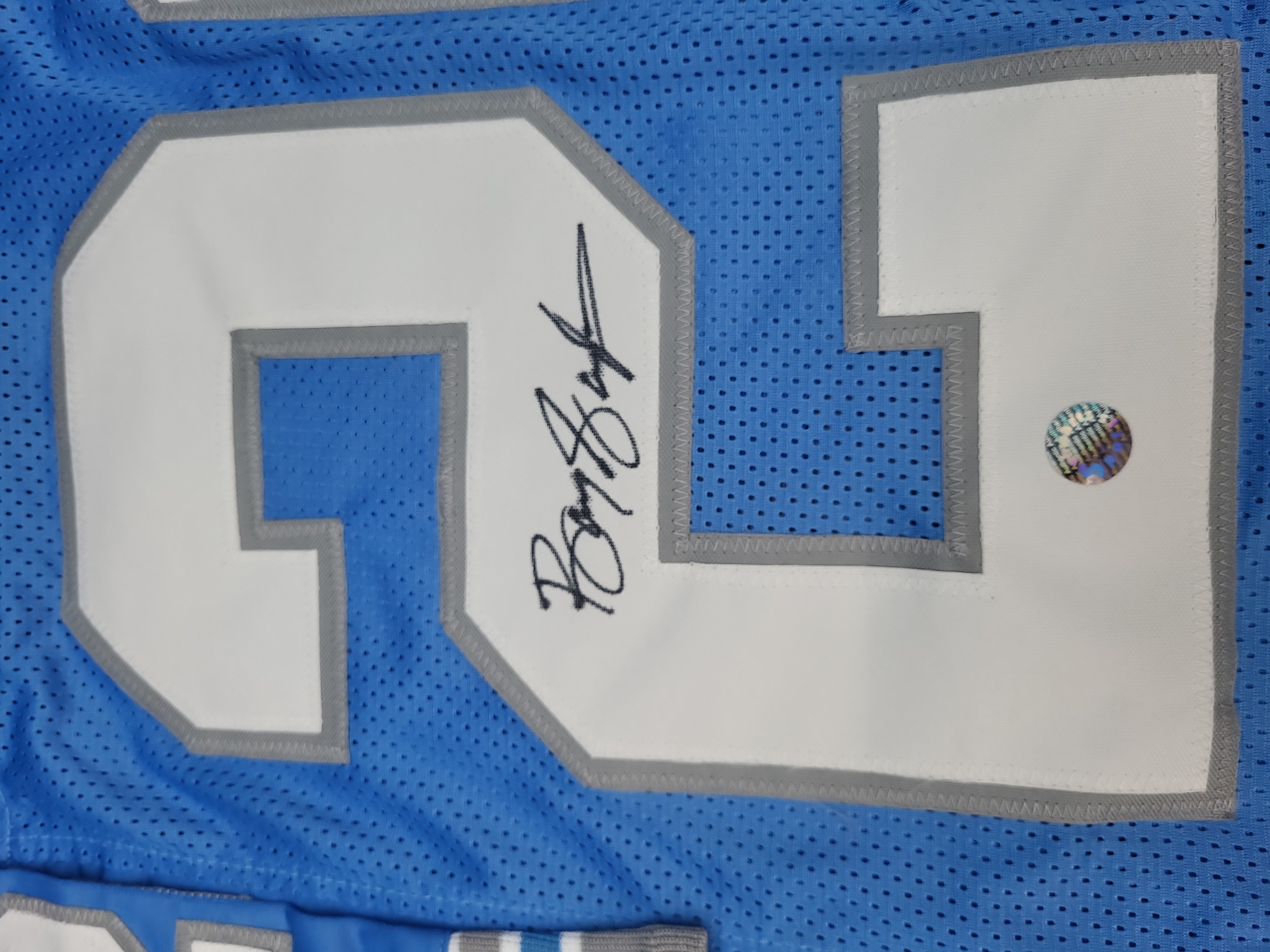 I03852 | Barry Sanders Signed Detroit Lions Custom Football Jersey with Schwartz Sports Authentication Hologram