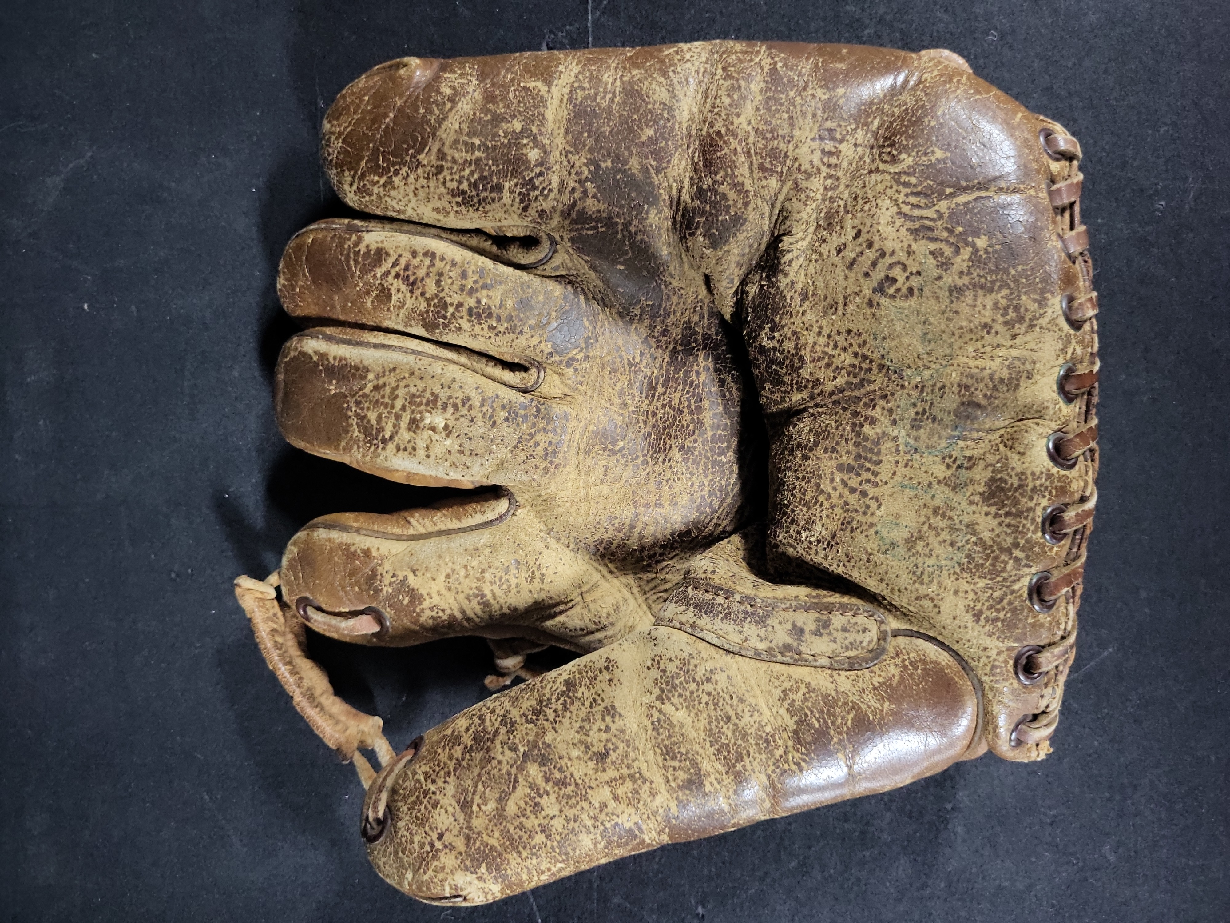 I03201 | Vintage Rawlings Split-Finger Leather Baseball Glove