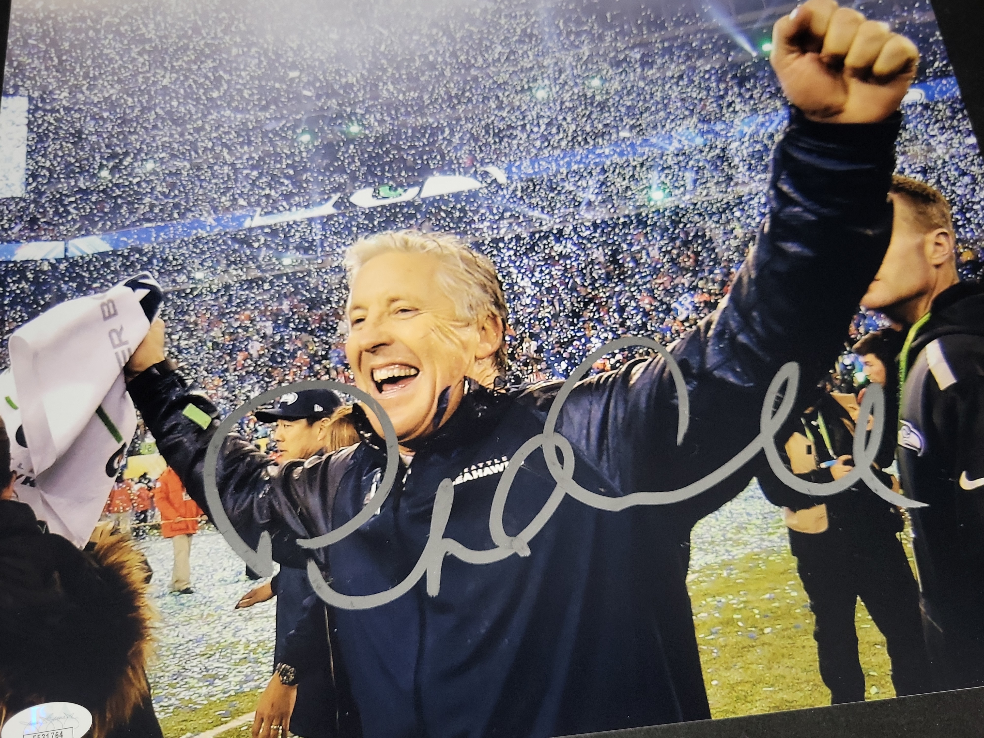 I03573 | Pete Carroll Signed Seattle Seahawks Super Bowl XLVIII Celebration 11x14 Photograph JSA Authenticated