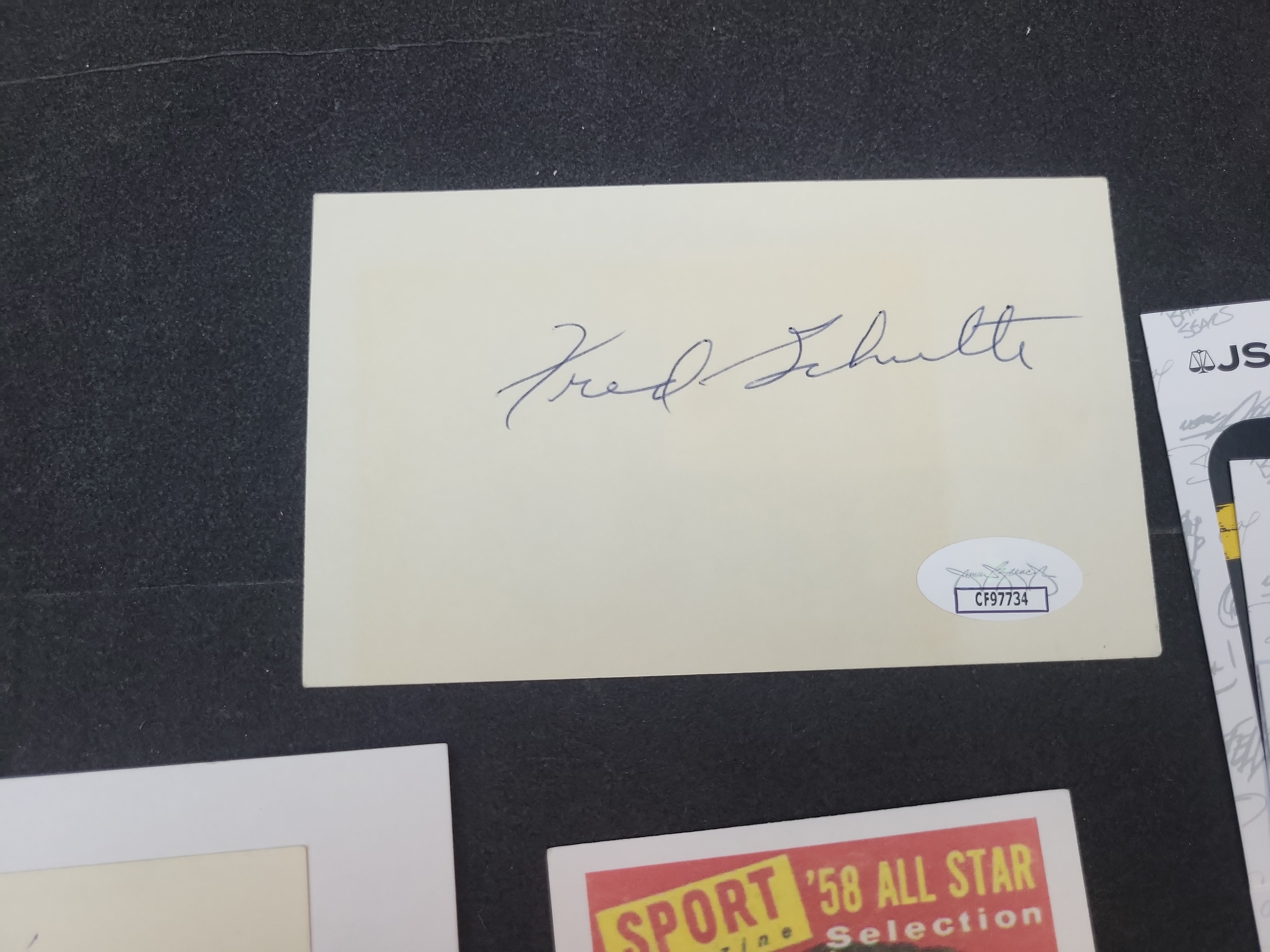 I03374 | Lot of (4) Autographed Major League Baseball Memorabilia Items with JSA Authentication