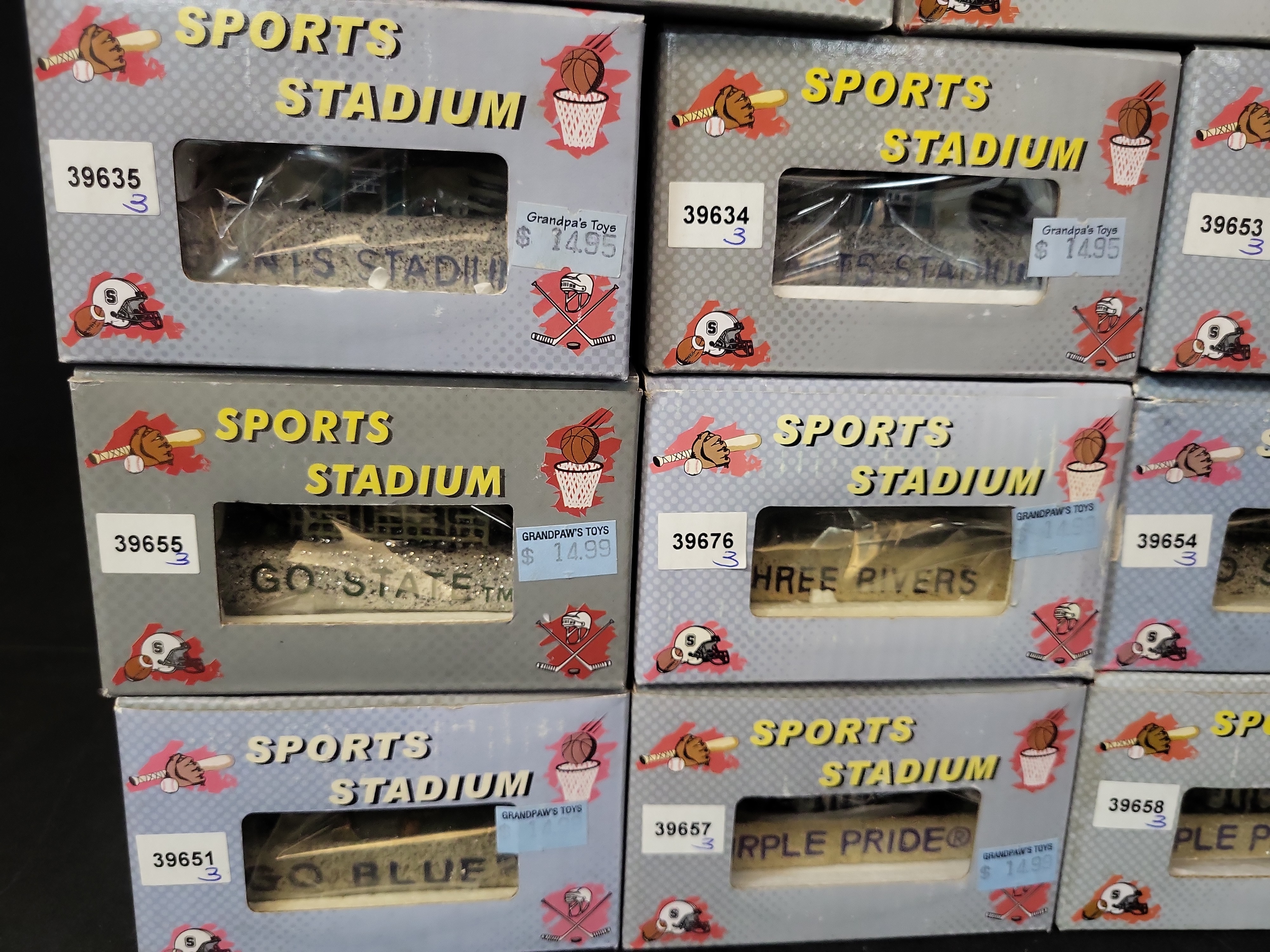 I03236 | An Assortment of Sports Collectors Guild Sports Stadium Miniature Replicas