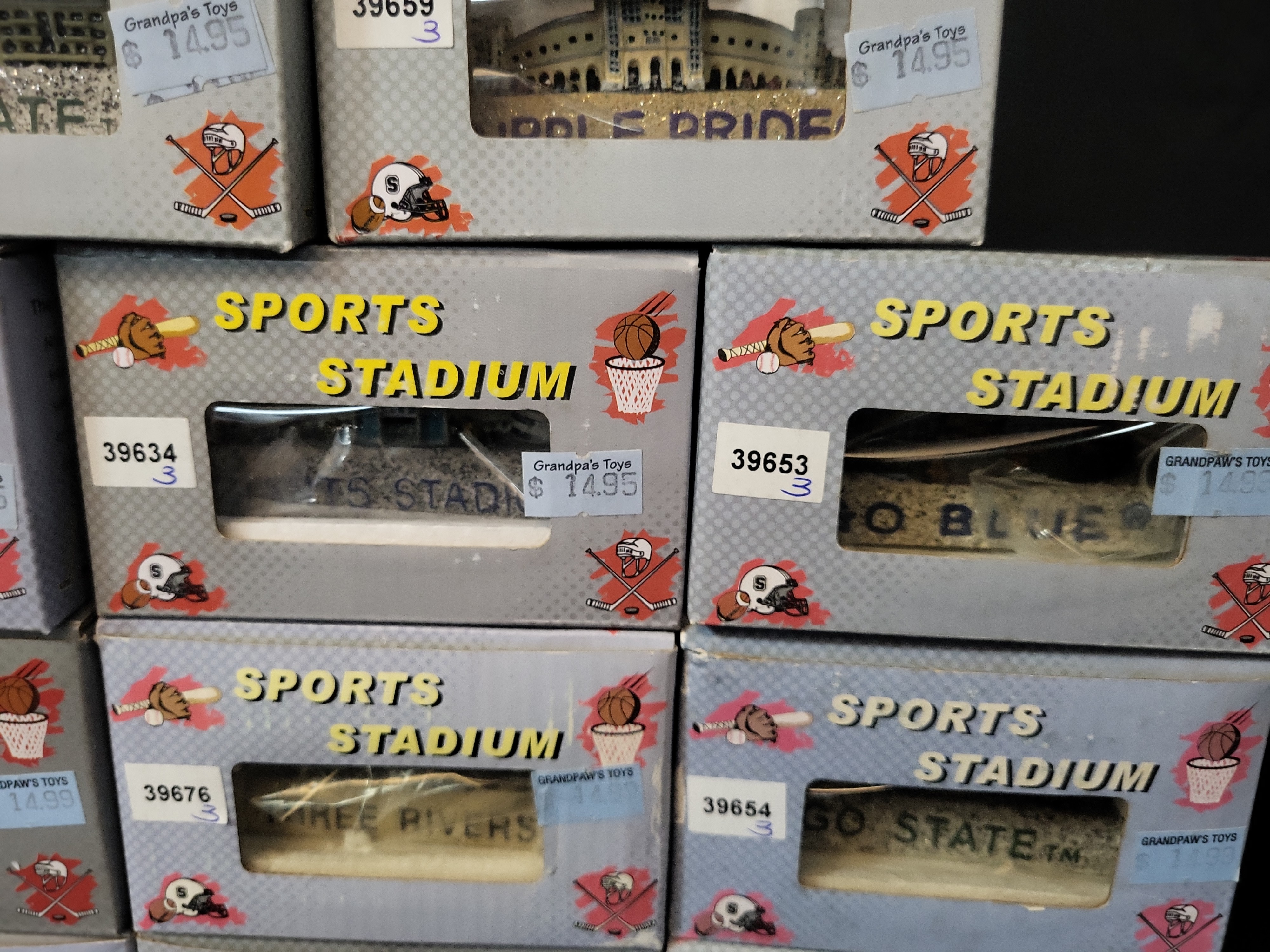 I03236 | An Assortment of Sports Collectors Guild Sports Stadium Miniature Replicas
