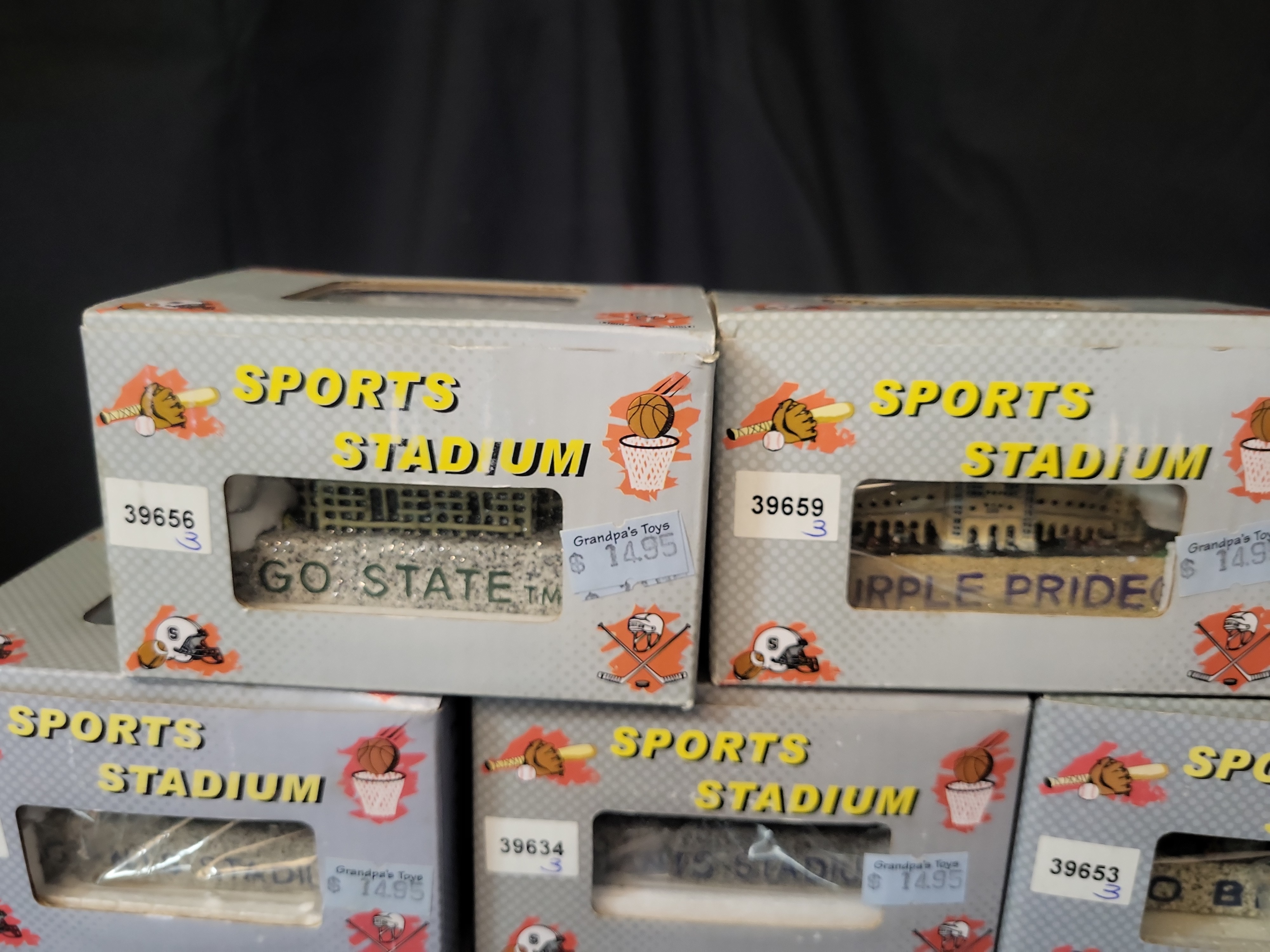 I03236 | An Assortment of Sports Collectors Guild Sports Stadium Miniature Replicas