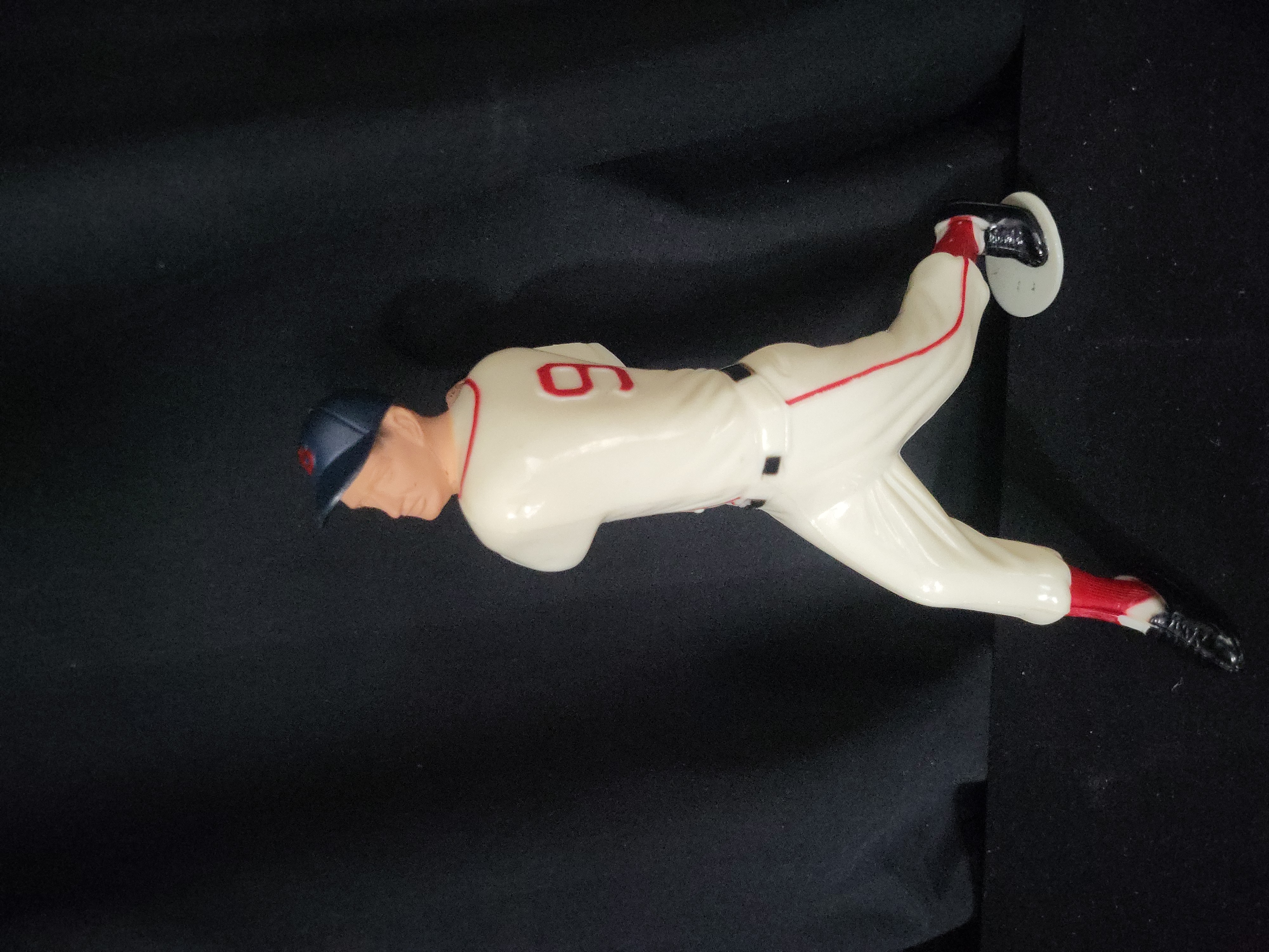 I03197 | Vintage Attributed to Hartland Plastics Ted Williams Boston Red Sox Baseball Figurine
