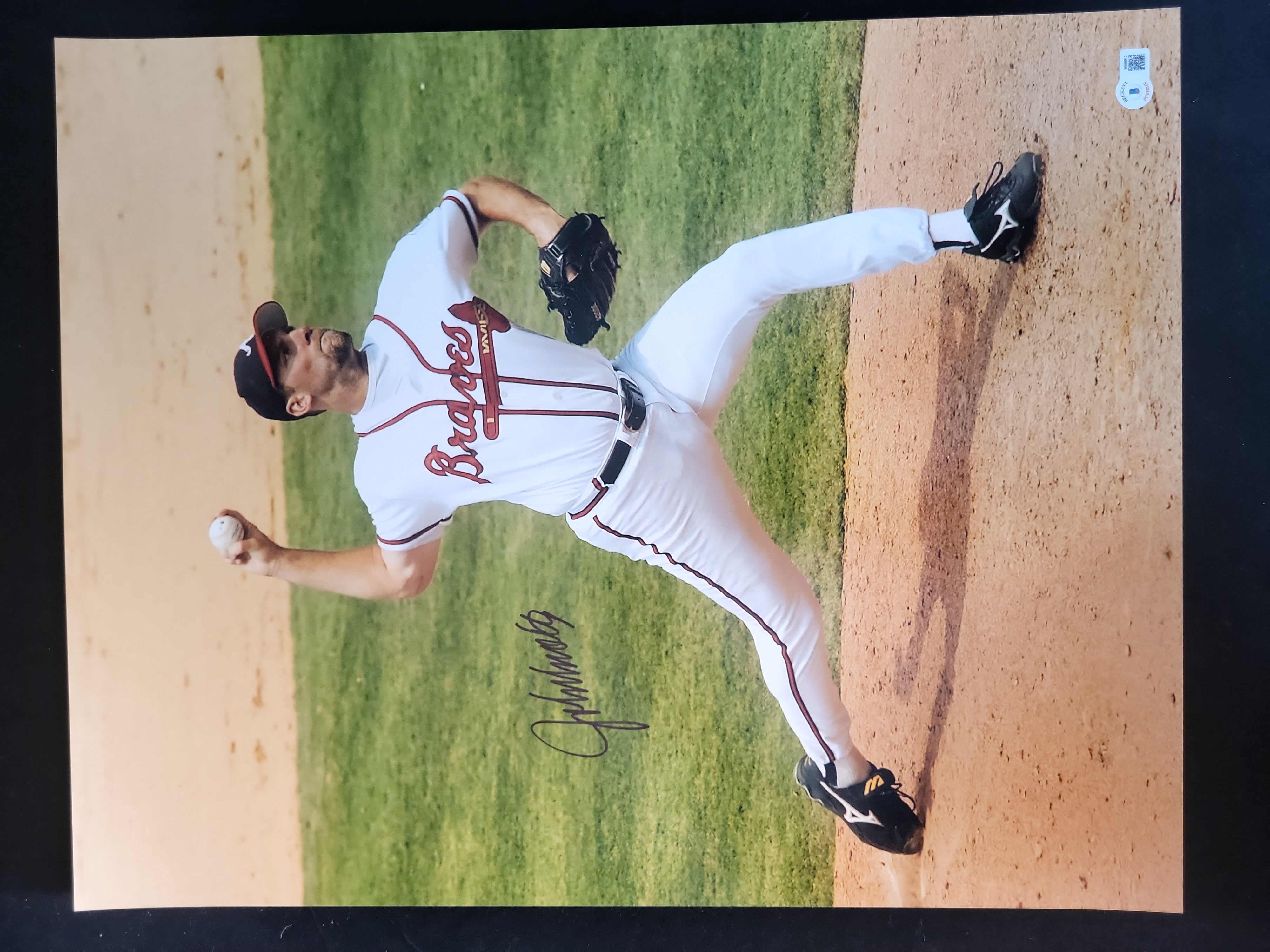 I00977 | John Smoltz Autographed Atlanta Braves 16x20, Beckett Witnessed Authentication