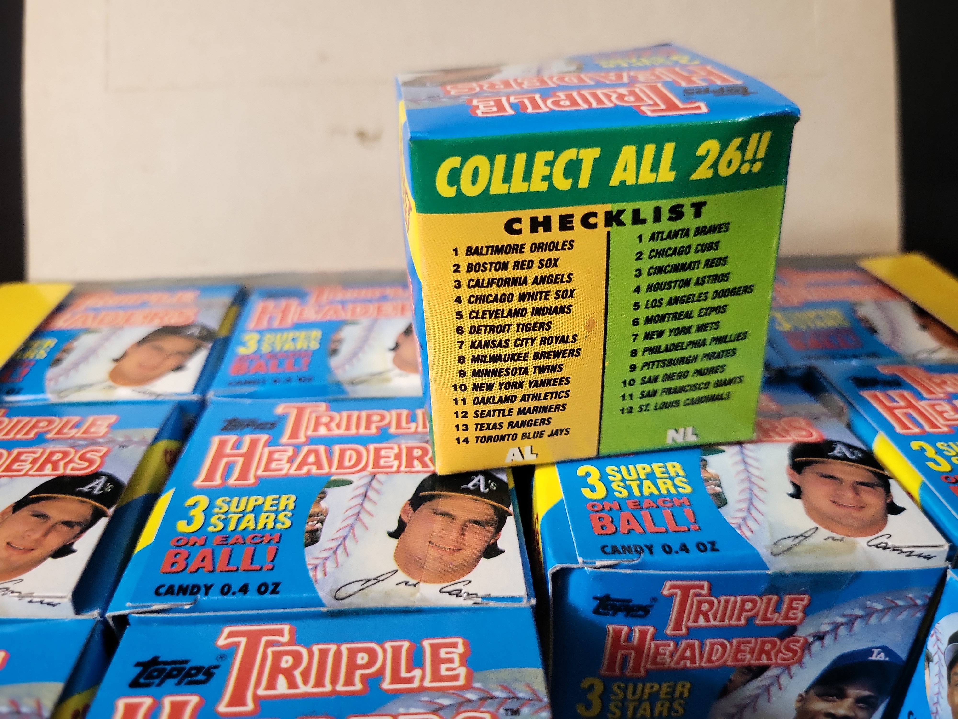 I03230 | 1992 Topps Baseball Triple Headers Retail Display Box with 24 Unopened Packages