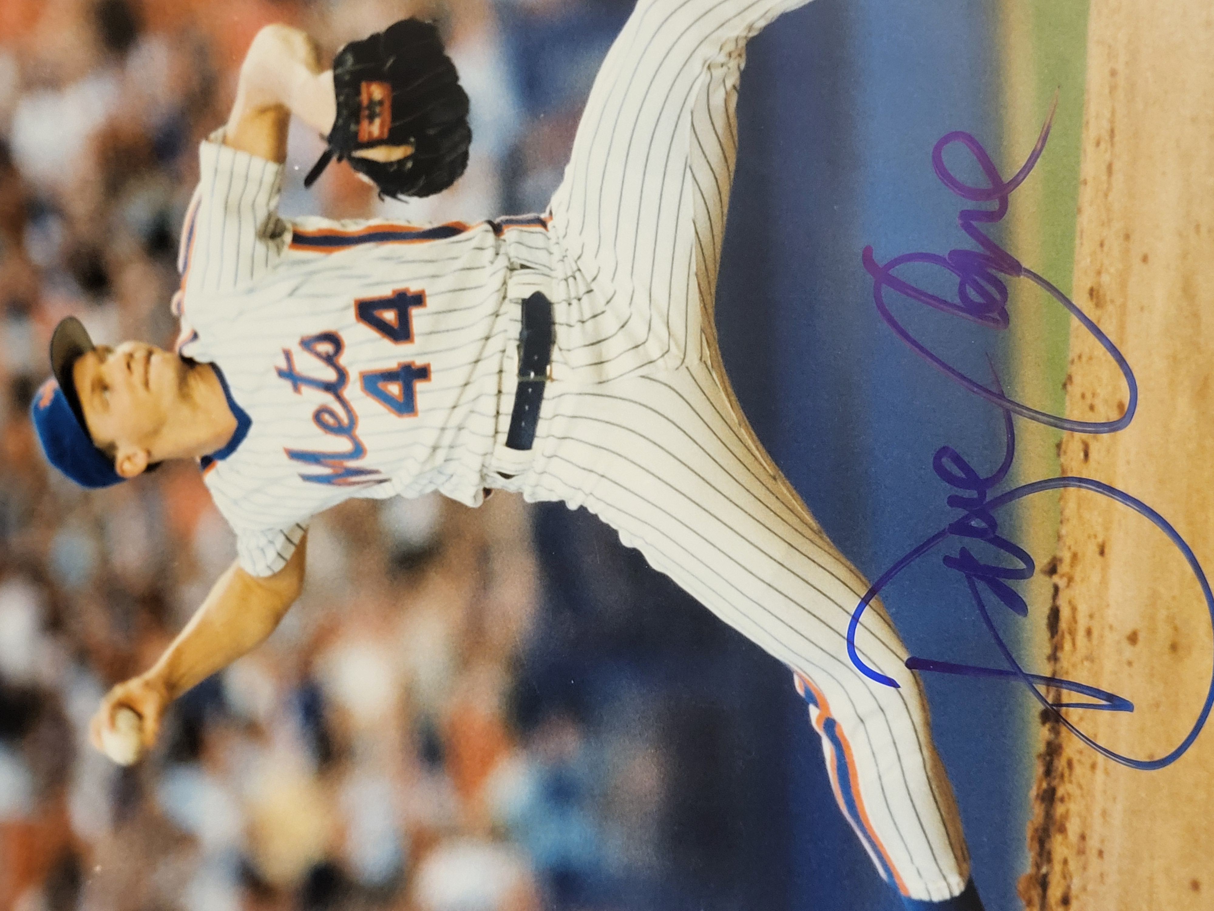 I00737 | David Cone Autographed New York Mets Pitching Photograph