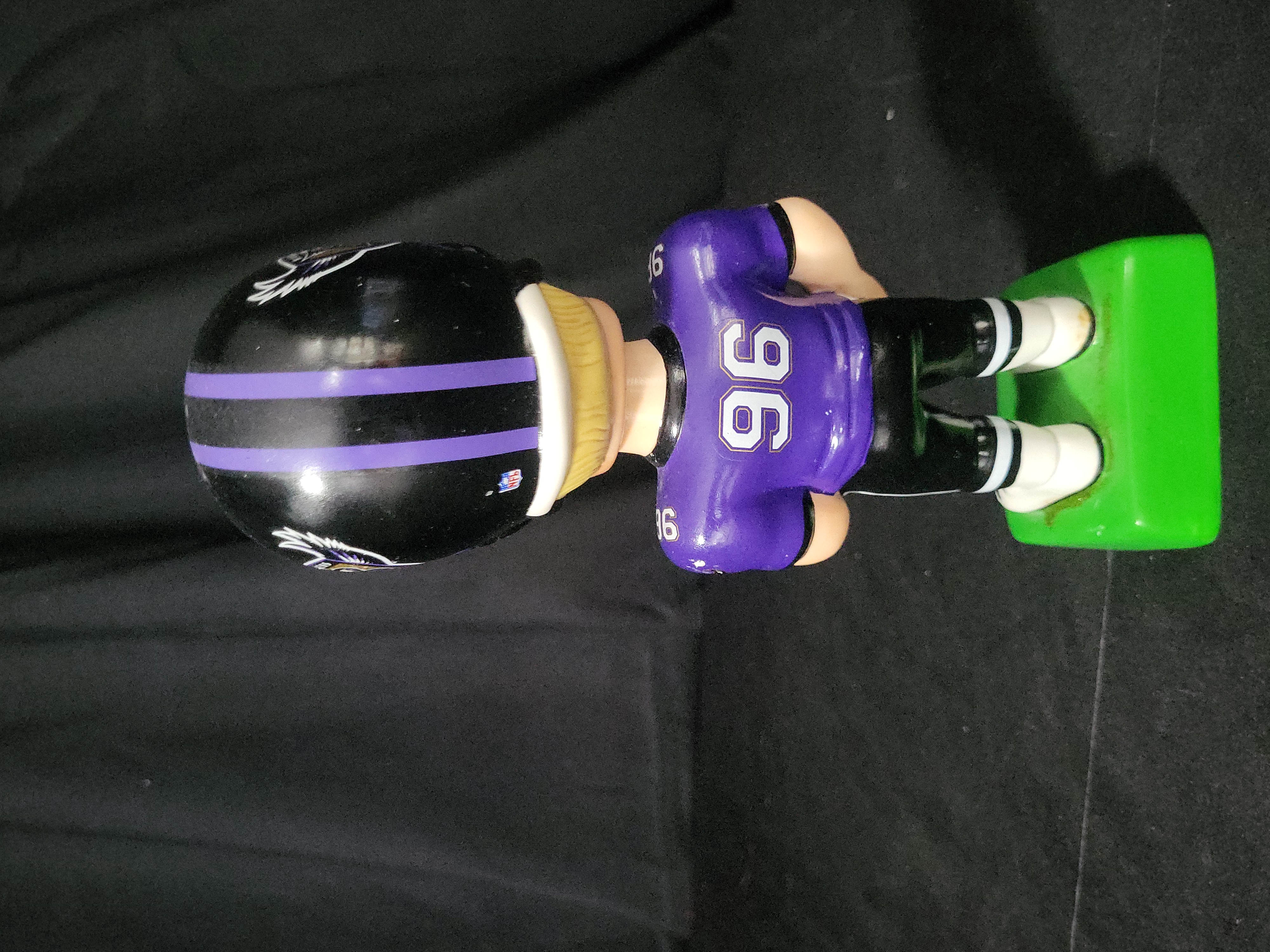 I03215 | Baltimore Ravens Ceramic Bobblehead by Sports Design Number 96