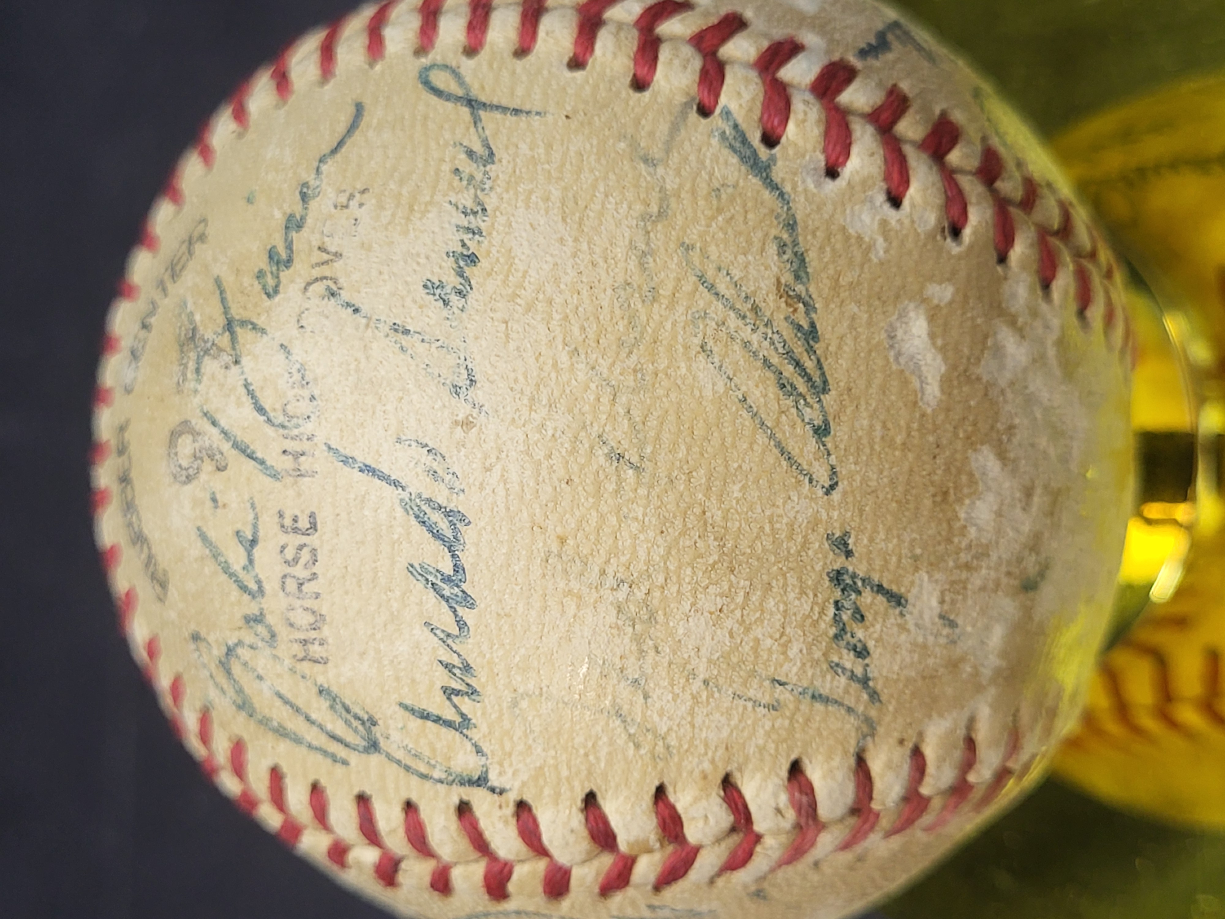 I03894 | Vintage 1950s National League Souvenir Baseball with Facsimile Signatures