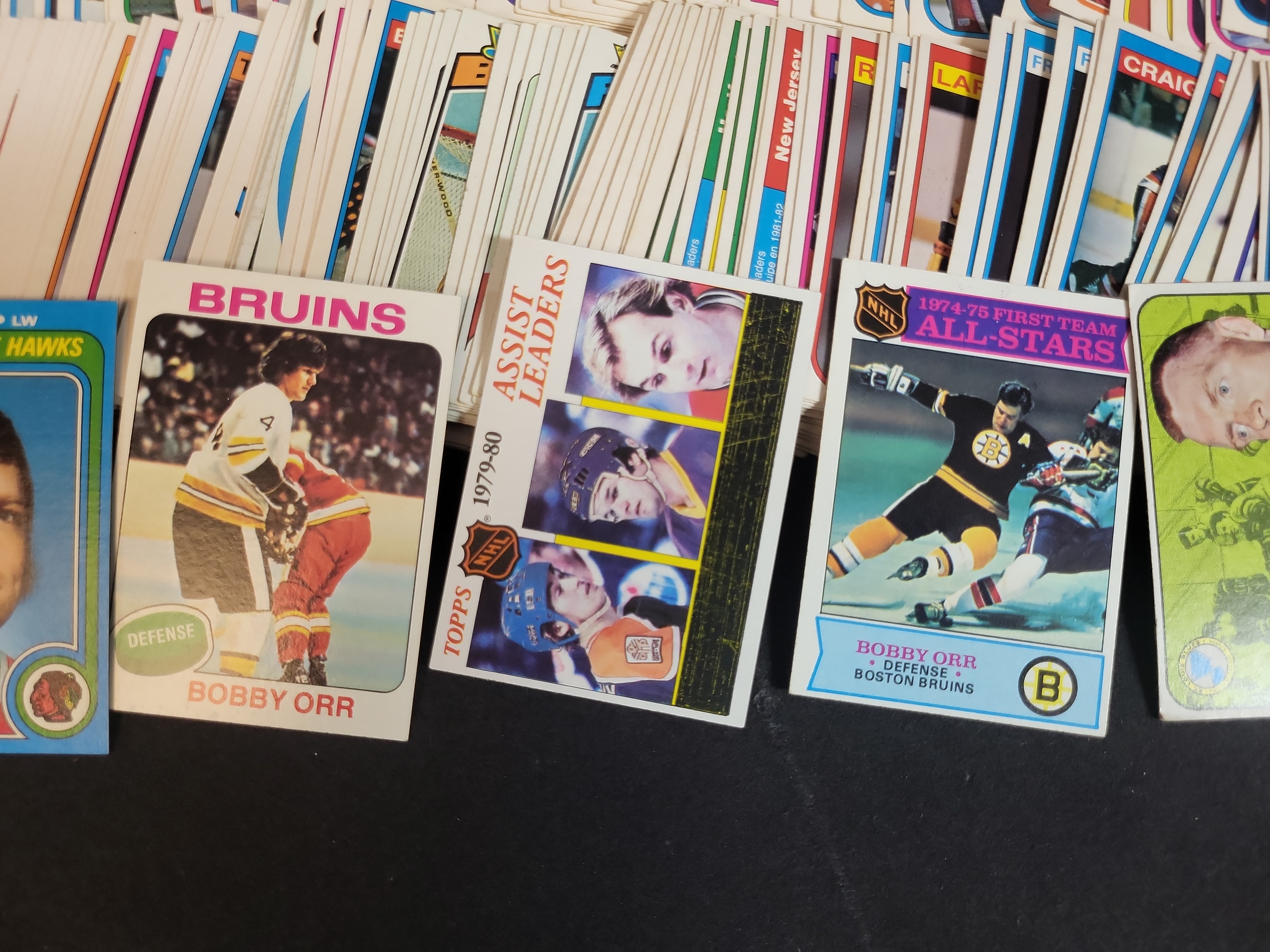 I03888 | A Collection of Vintage Topps and O-Pee-Chee NHL Hockey Trading Cards Featuring Bobby Orr and Hall of Fame Stars, circa 1970-1982