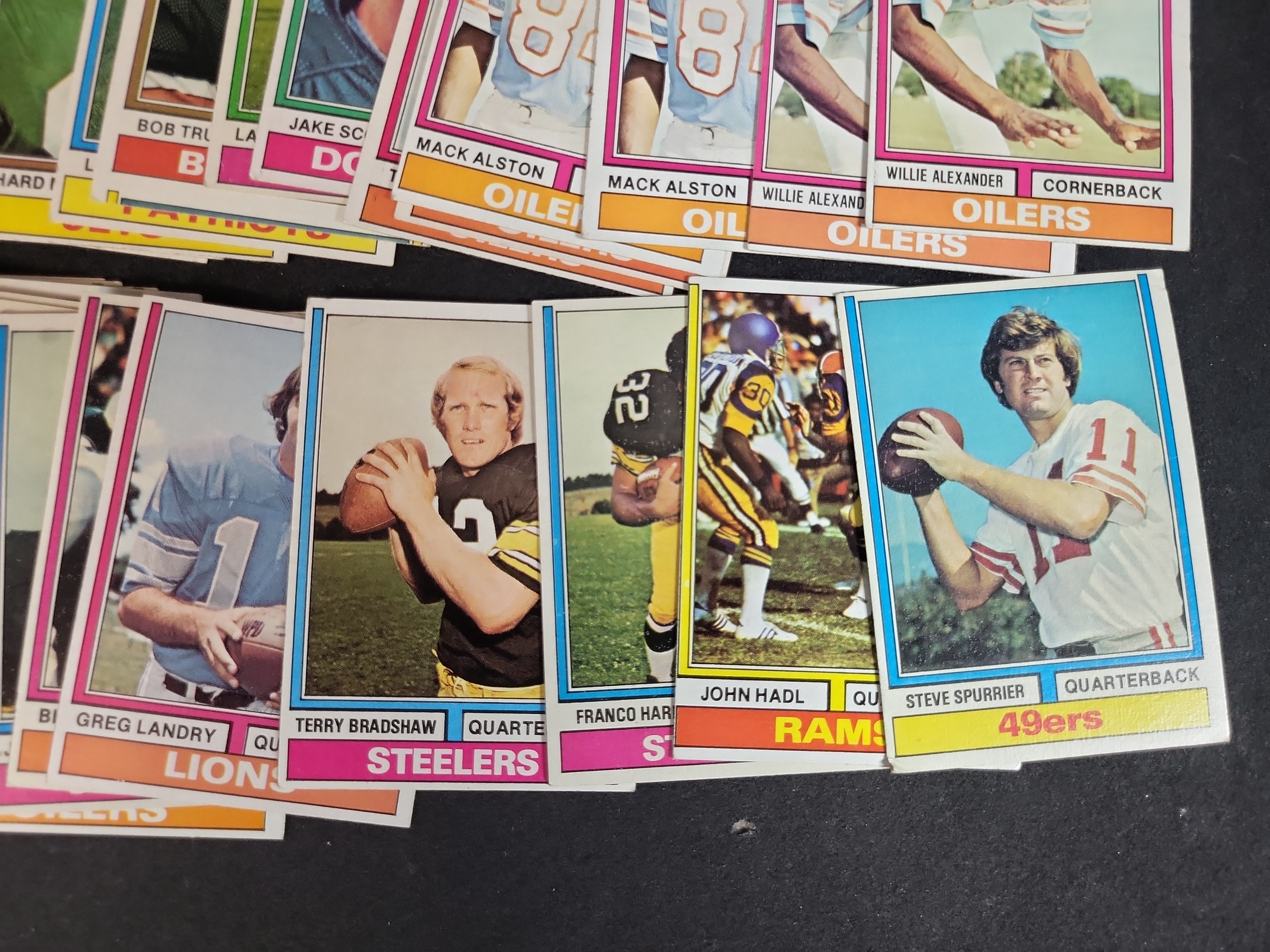I03872 | A Collection of 1973 Topps Football Cards Featuring Terry Bradshaw and Franco Harris Rookie