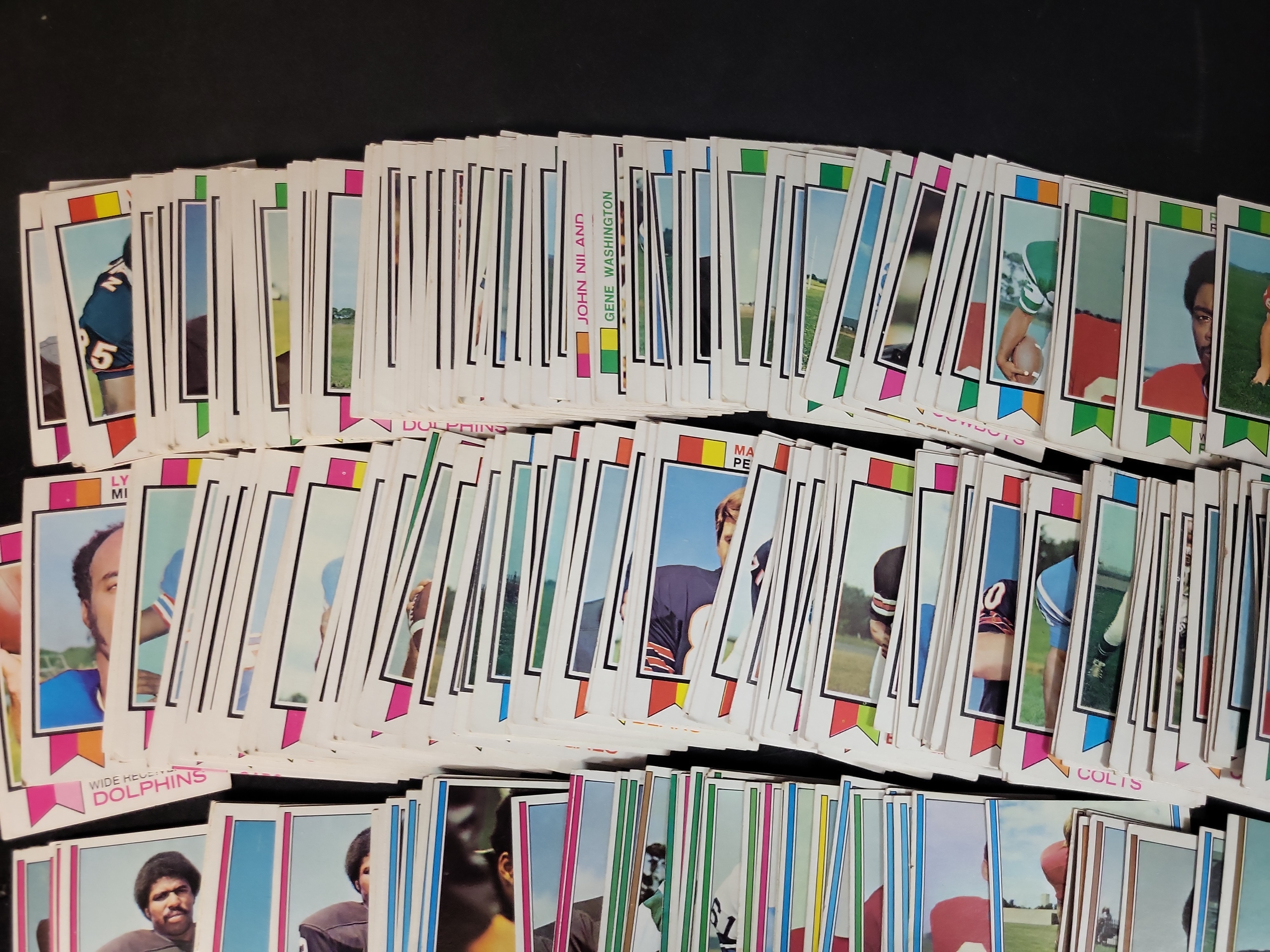 I03872 | A Collection of 1973 Topps Football Cards Featuring Terry Bradshaw and Franco Harris Rookie