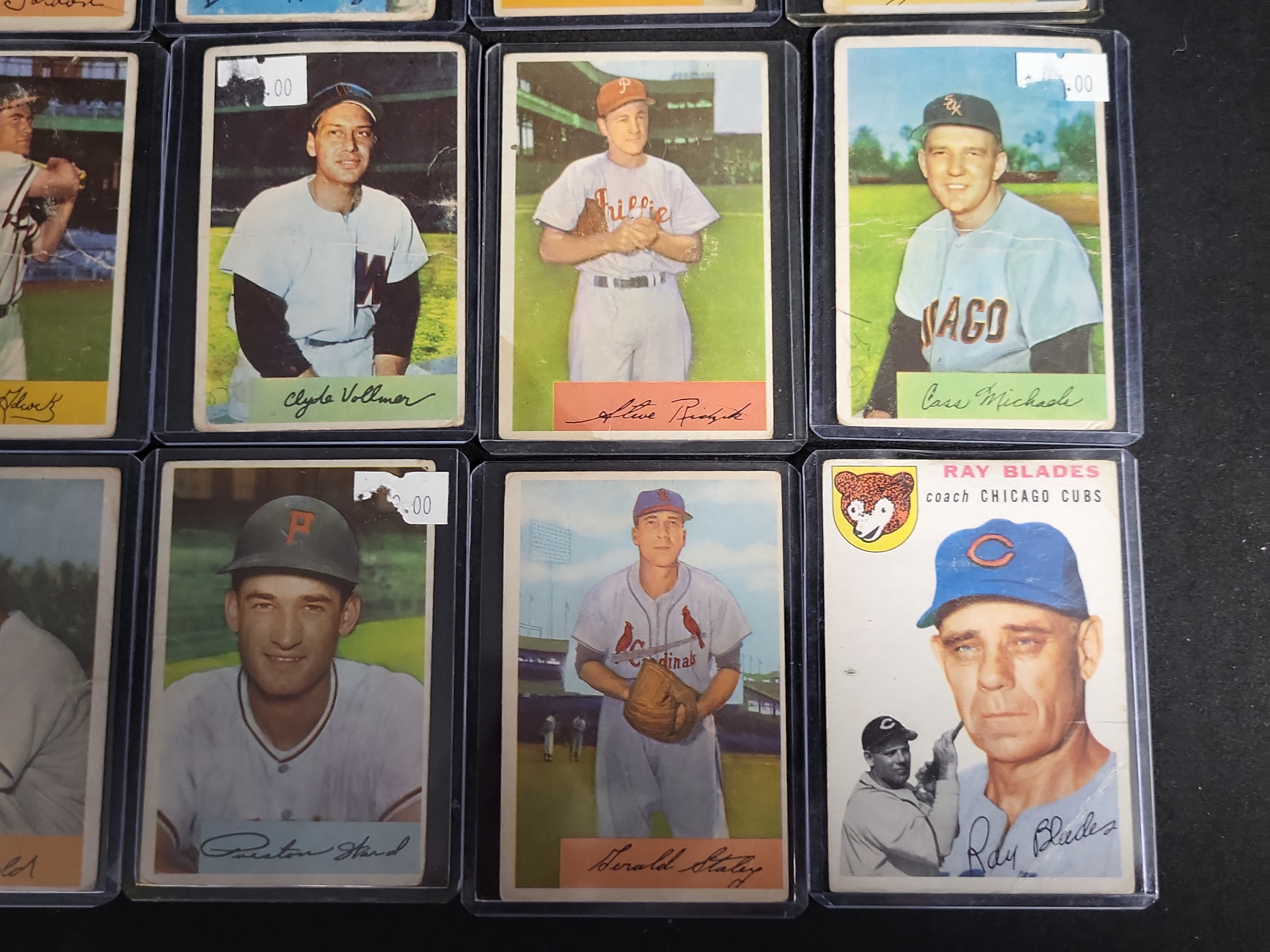 I03835 | A Collection of Vintage 1950s Topps and Bowman Baseball Cards