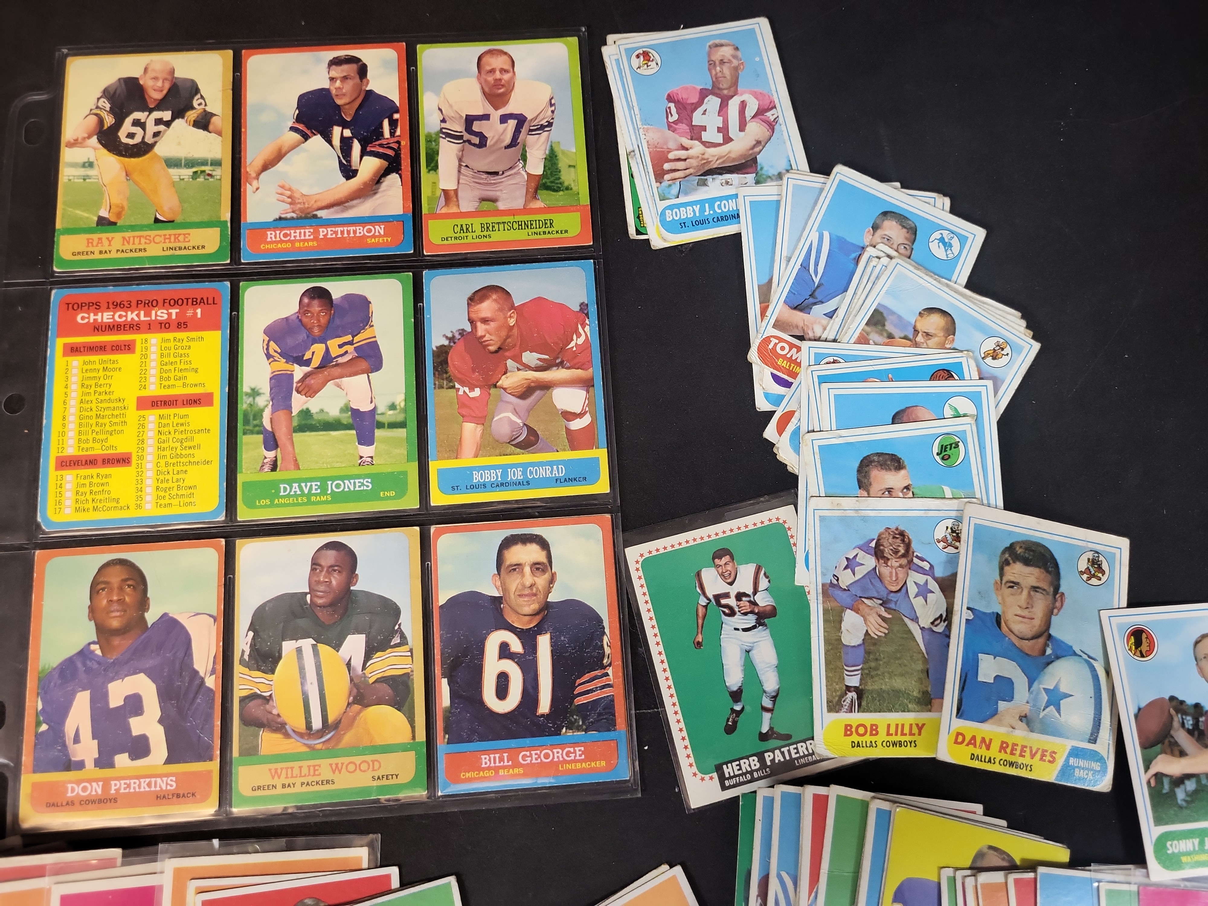 I03869 | A Collection of Vintage Topps Football Trading Cards Including 1964 Bob Lilly Rookie Card