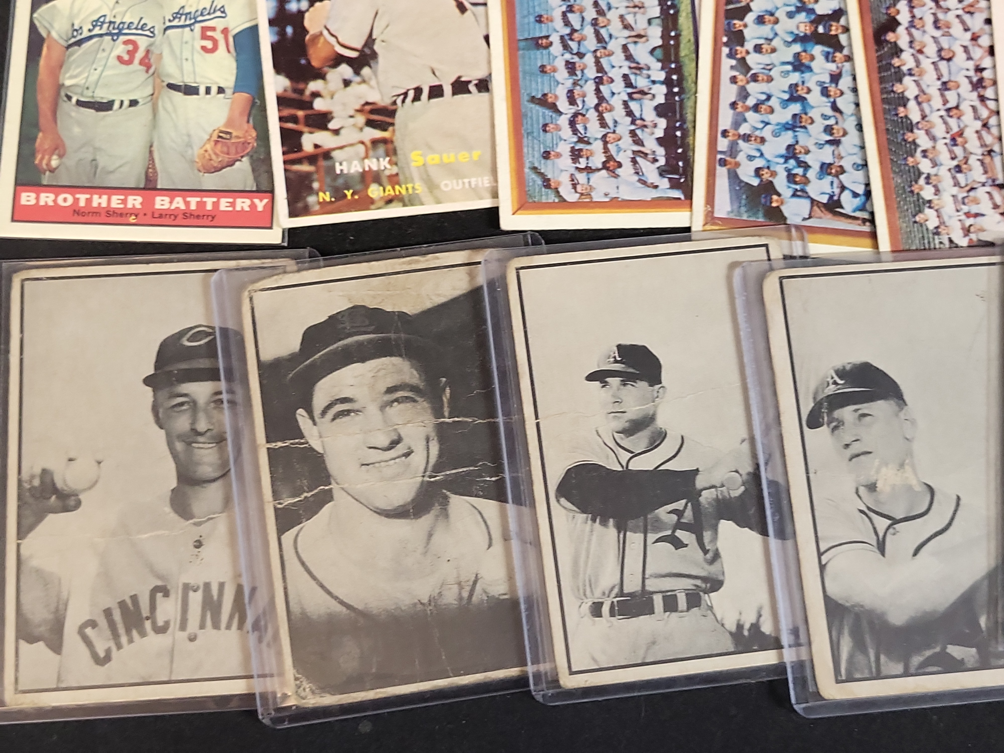 I03874 | A Collection of Vintage Baseball Cards Including Topps and Bowman