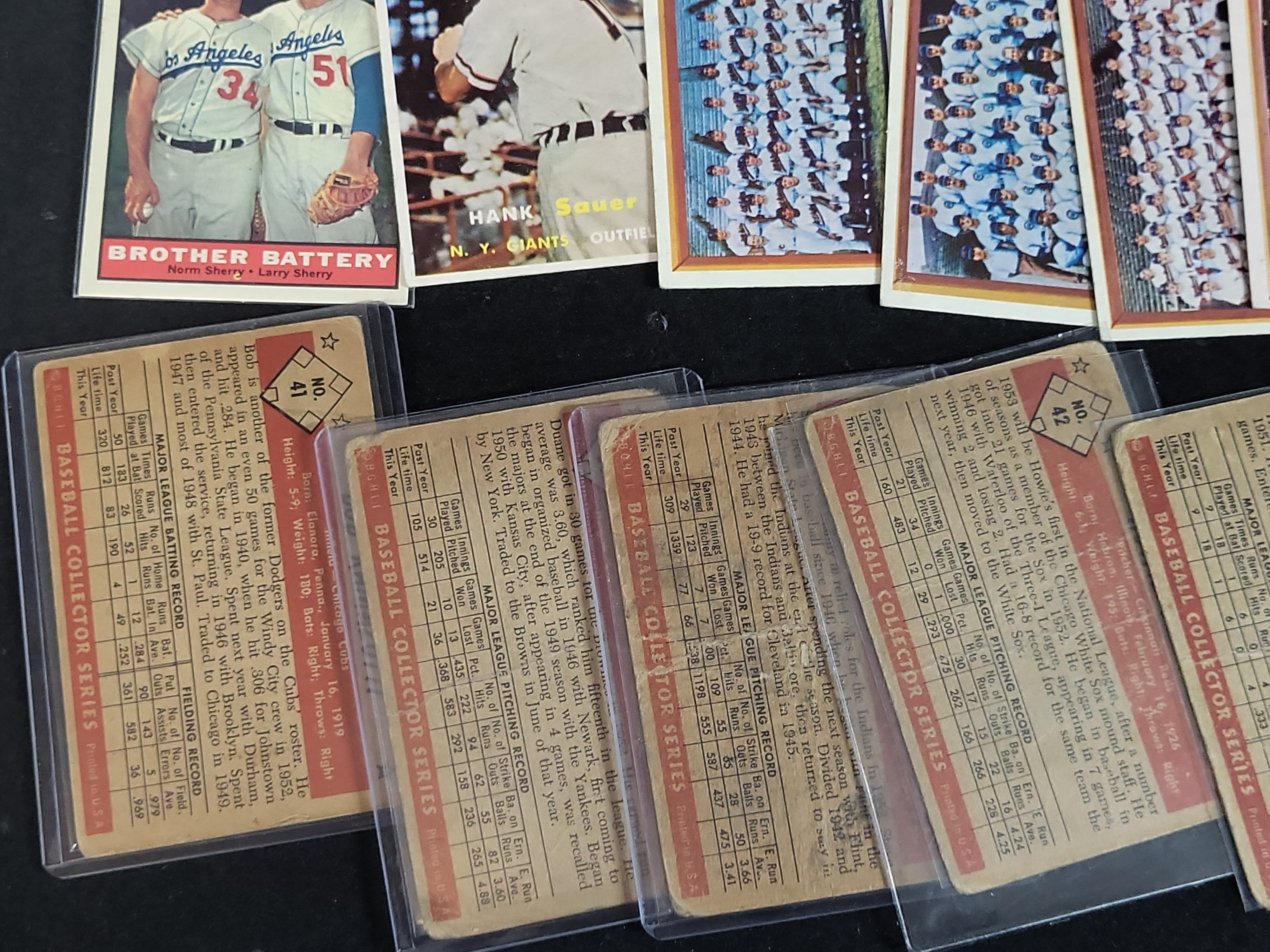 I03874 | A Collection of Vintage Baseball Cards Including Topps and Bowman