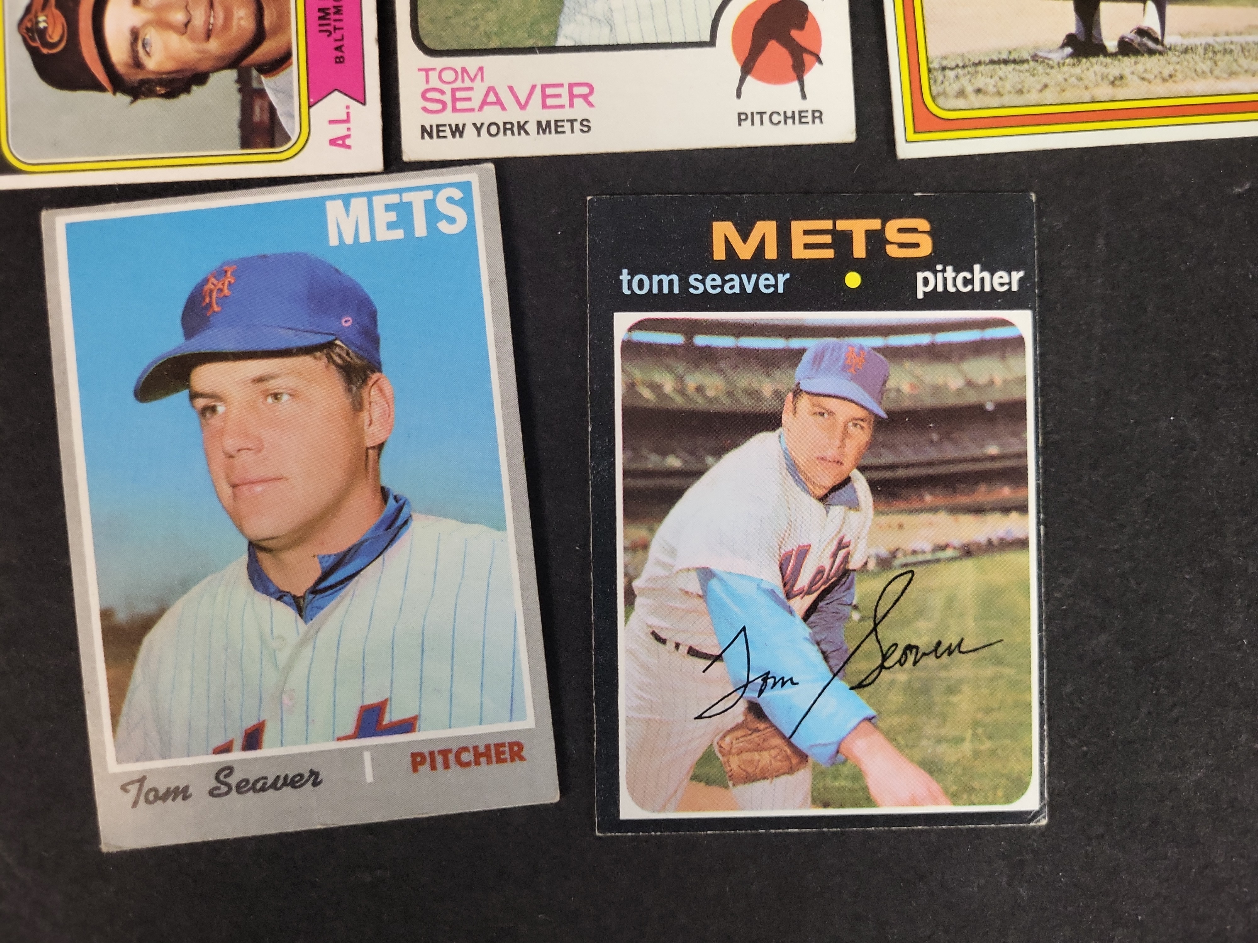 I03106 | A Collection of 12 Vintage Topps Tom Seaver Baseball Cards 1968-1978 New York Mets and Cincinnati Reds