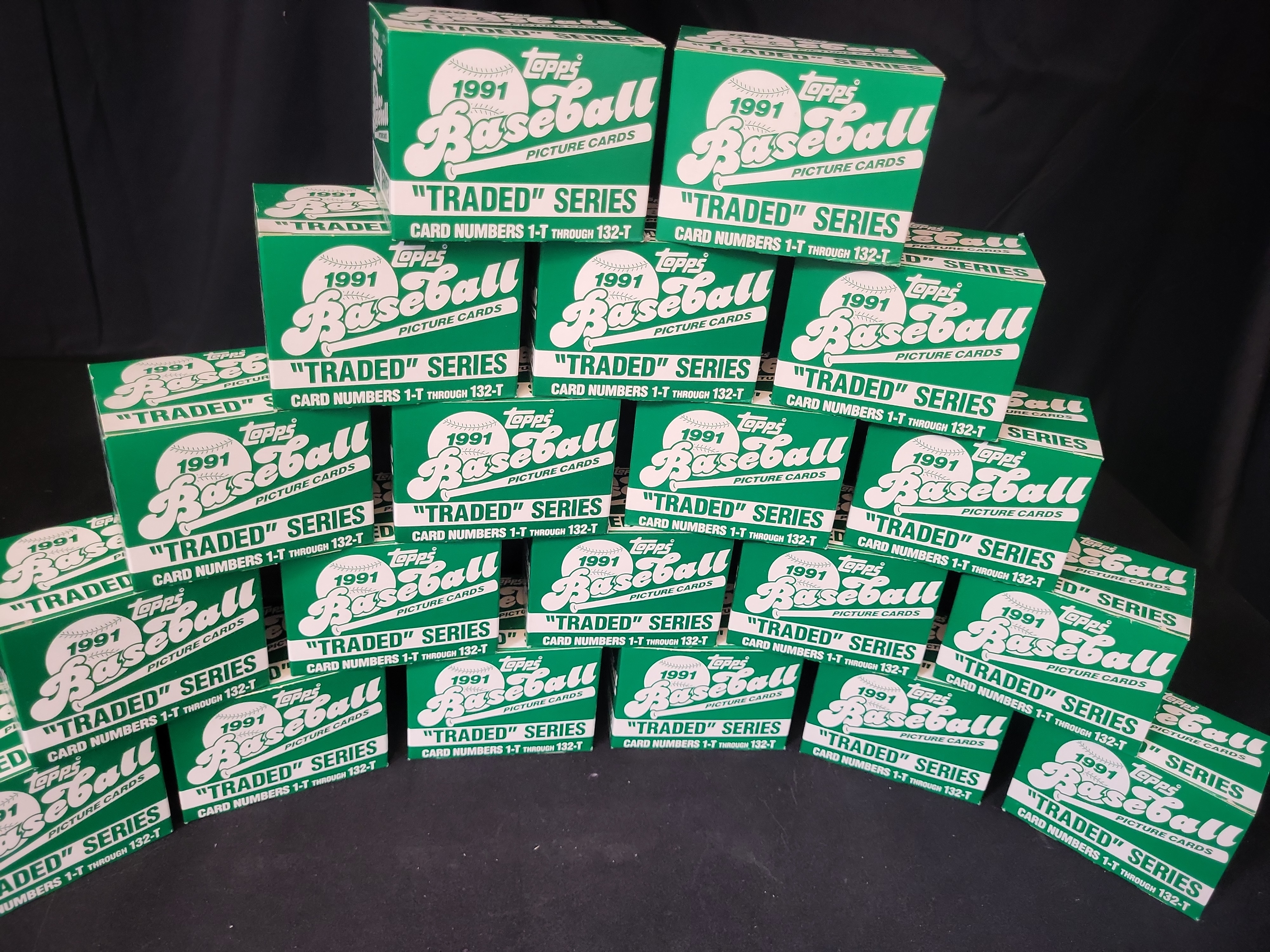 I03253 | Lot of (20) 1991 Topps Baseball Traded Series Complete Box Sets