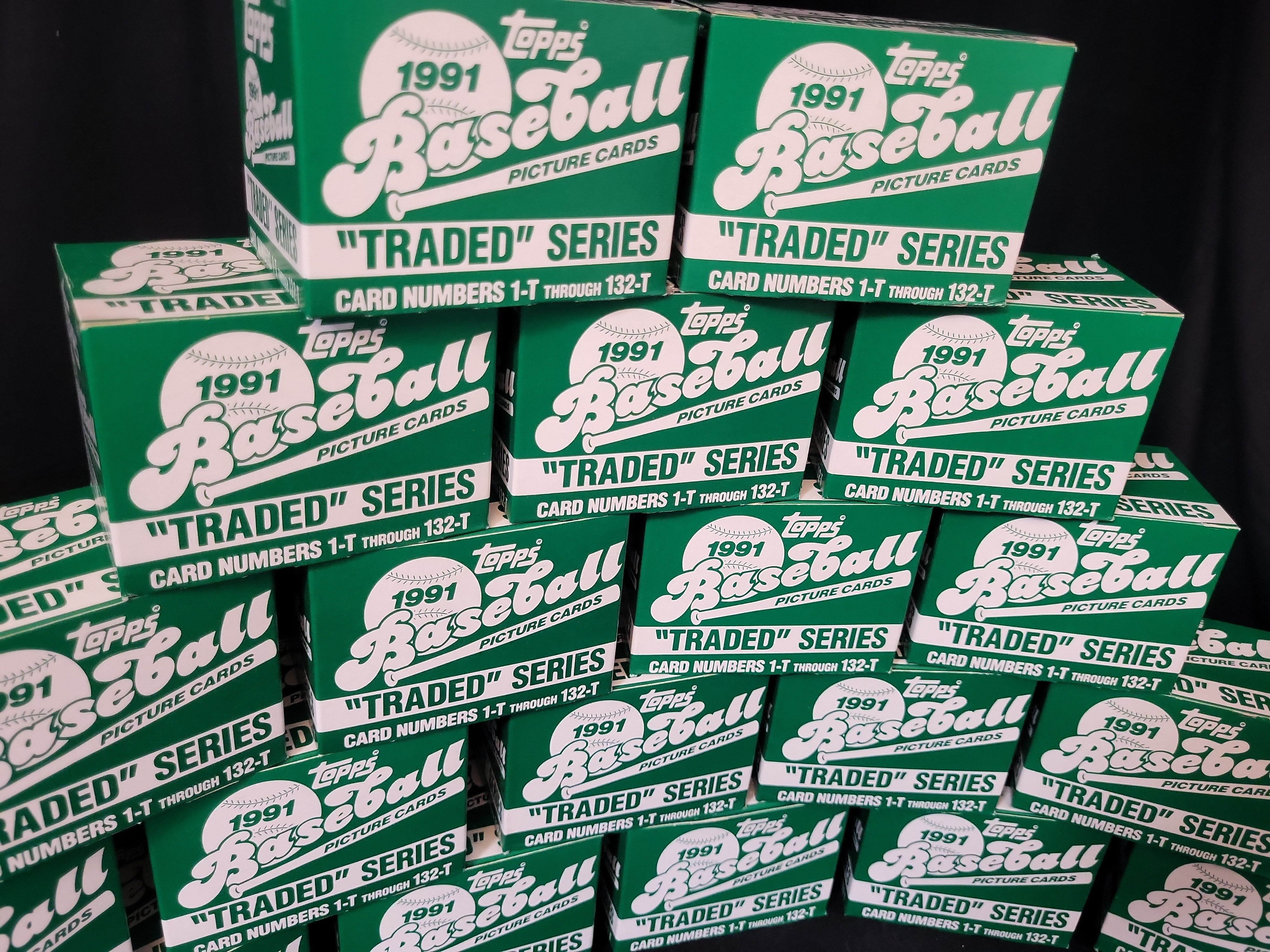 I03253 | Lot of (20) 1991 Topps Baseball Traded Series Complete Box Sets