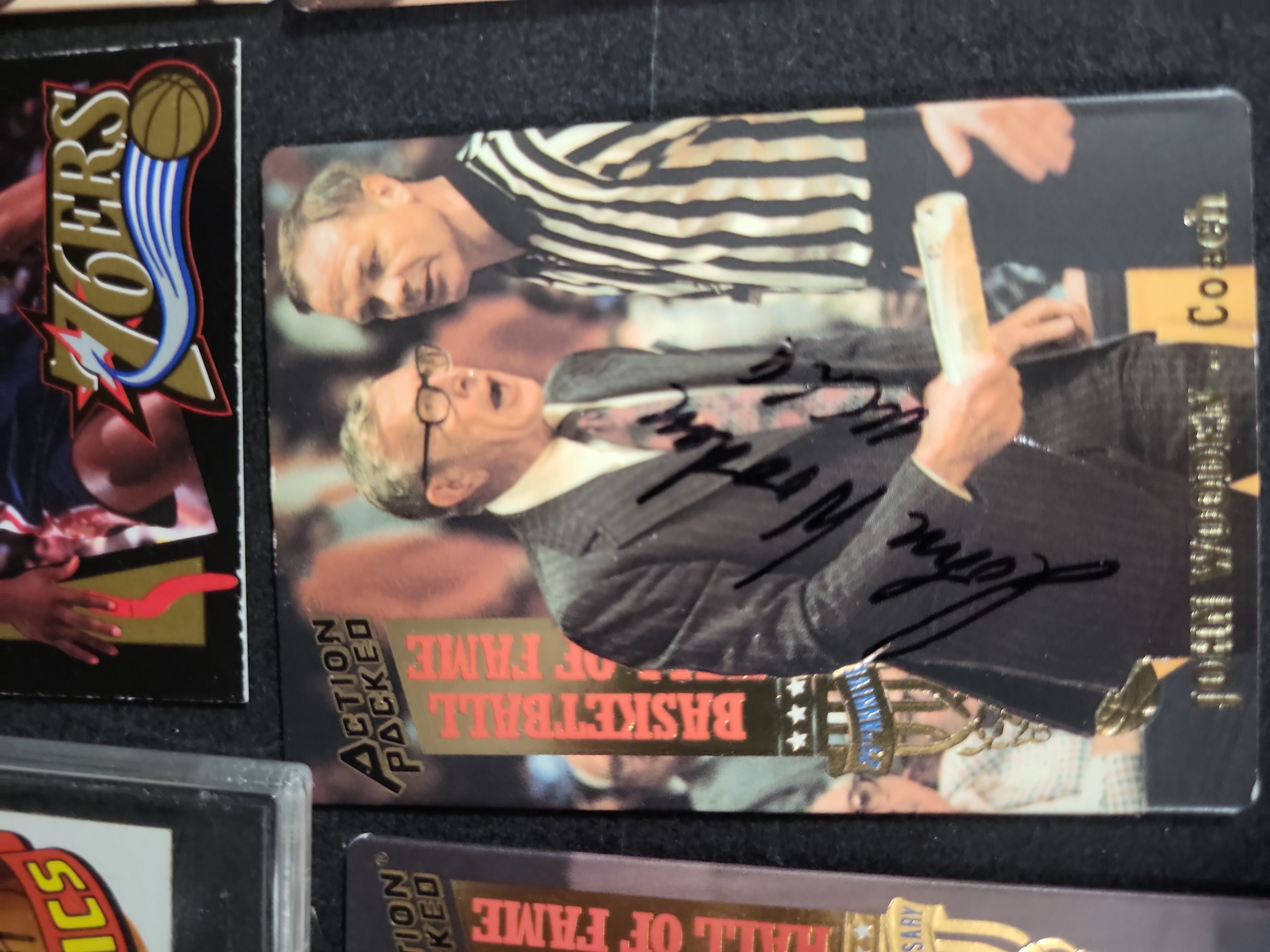 I03080 | A Lot of Eleven Autographed Basketball Cards Featuring Hall of Fame Players and Coaches