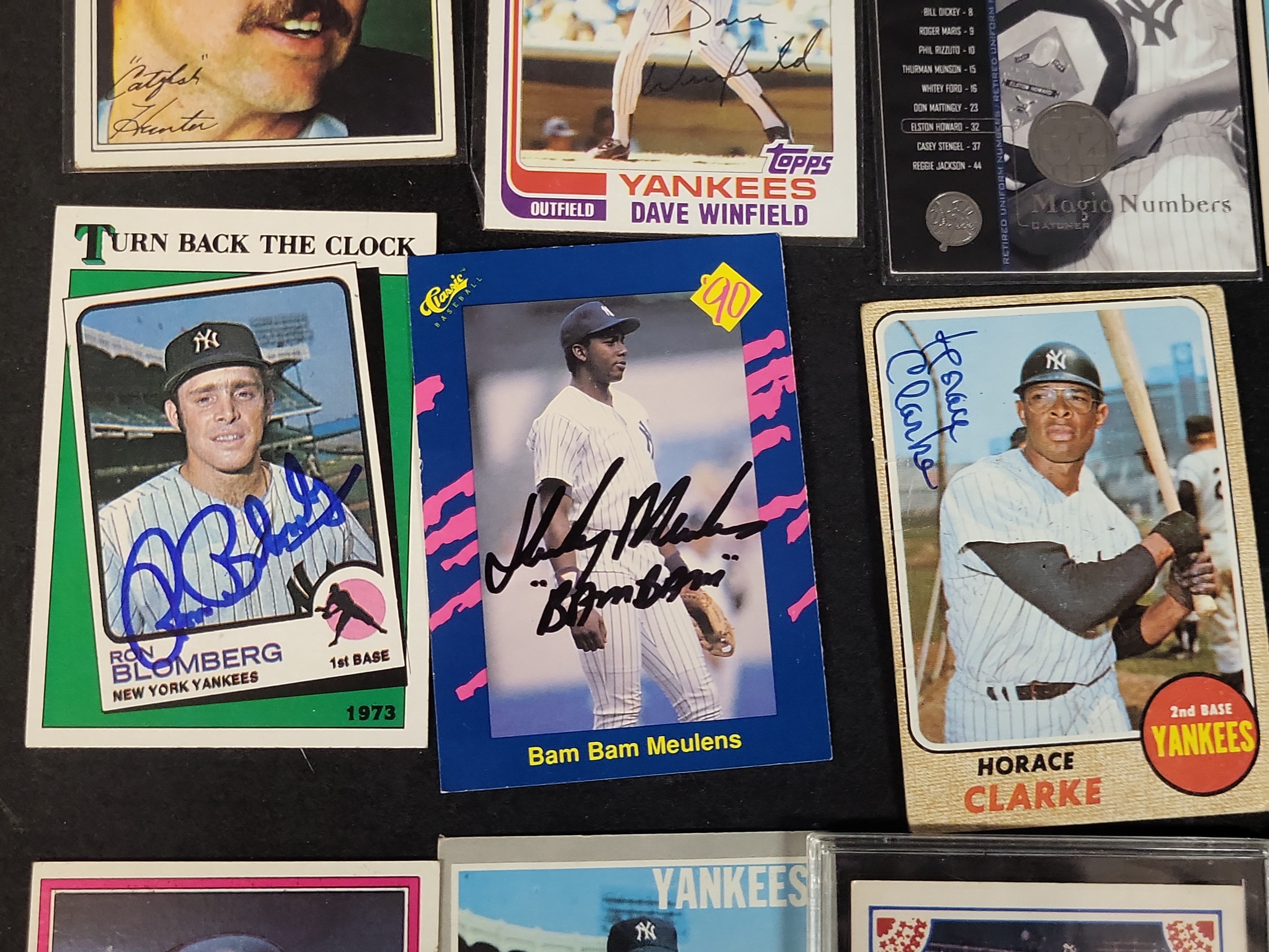 I03082 | A Collection of New York Yankees Baseball Cards Including Original Vintage and Autographed Examples