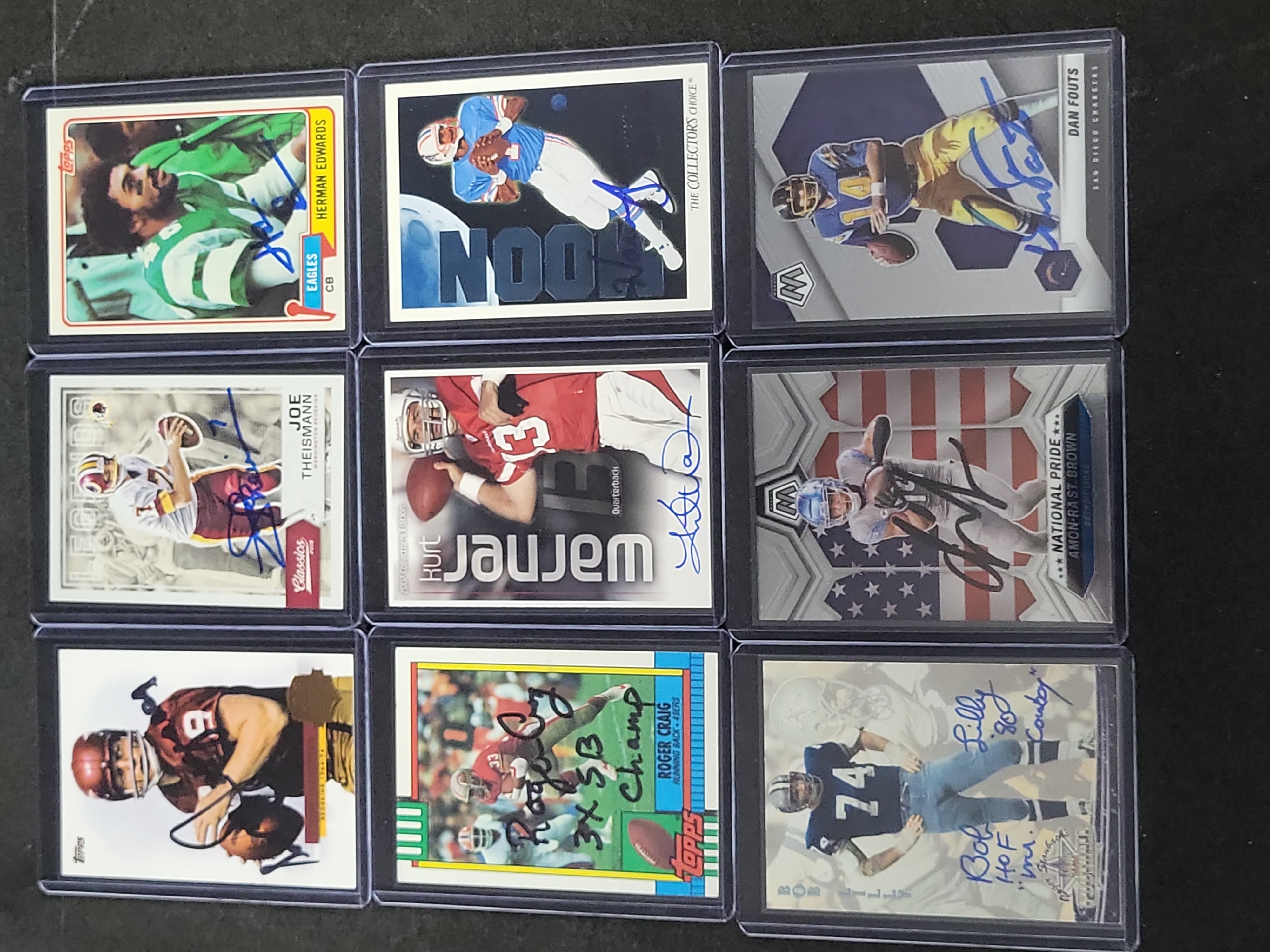 I03567 | A Collection of Nine Autographed NFL Football Trading Cards Including Hall of Fame Players