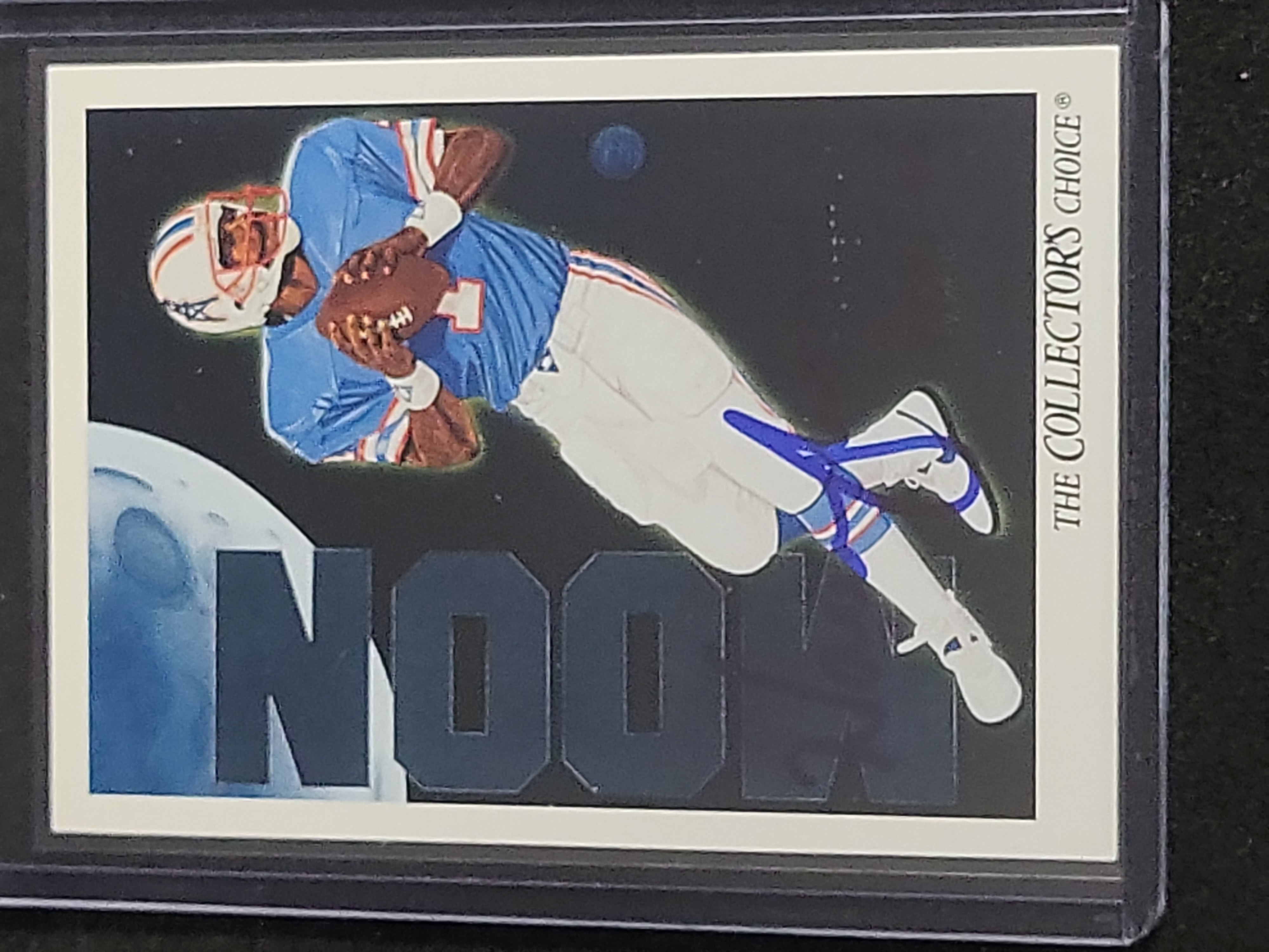 I03567 | A Collection of Nine Autographed NFL Football Trading Cards Including Hall of Fame Players