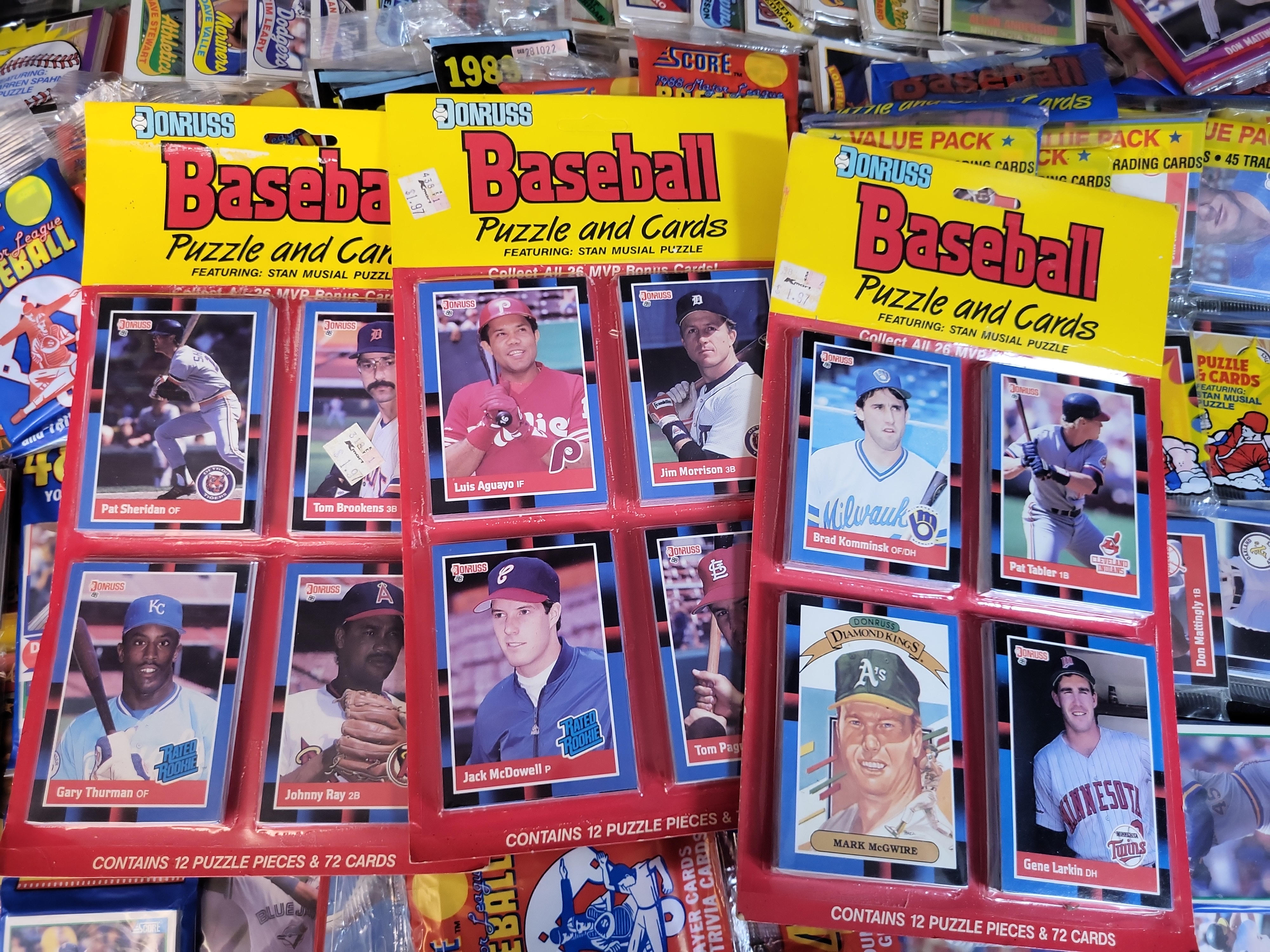 I03261 | A Large Collection of Unopened Late 1980s and Early 1990s Baseball Card Rack Packs, Cello Packs, and Value Packs
