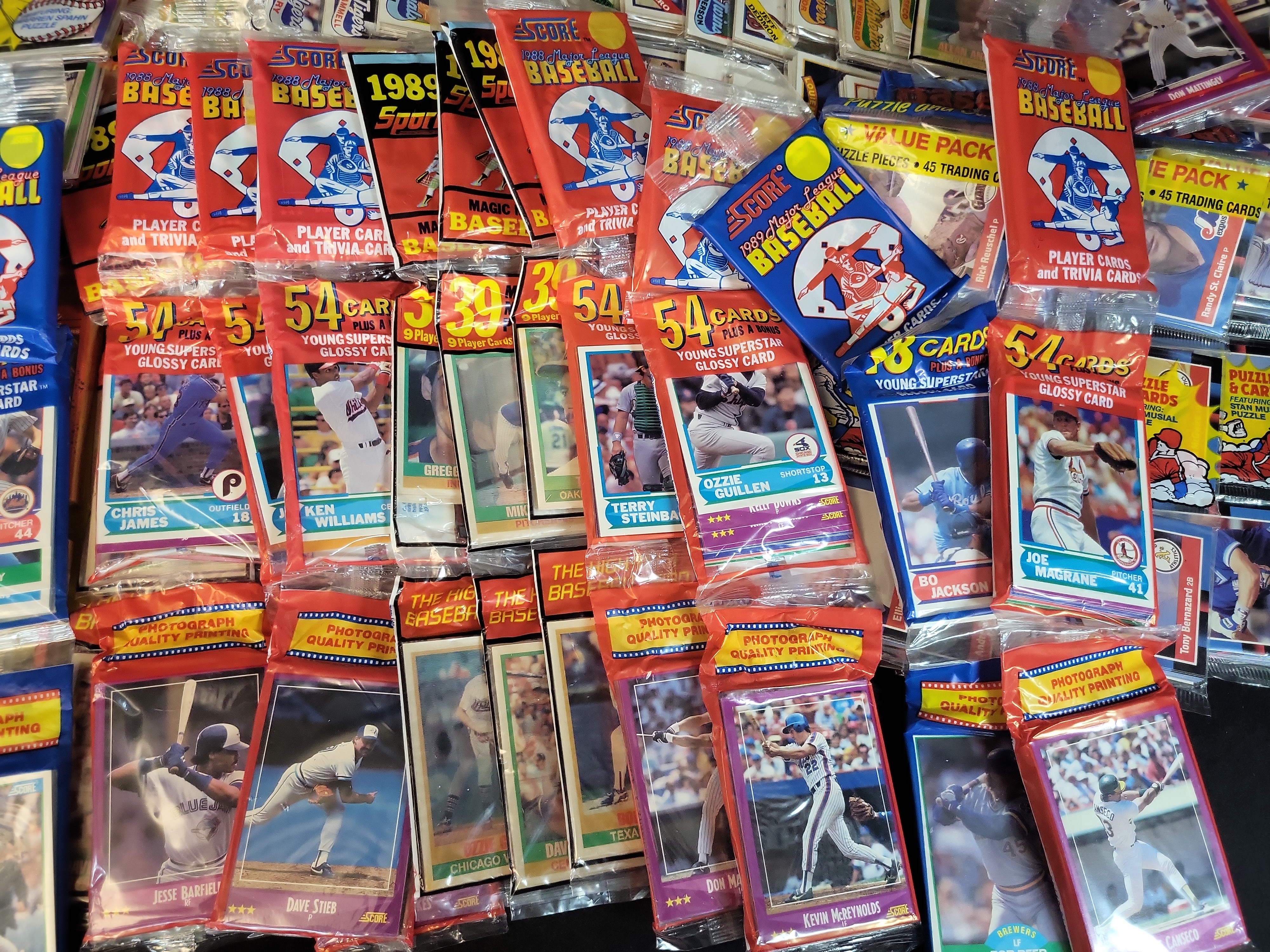 I03261 | A Large Collection of Unopened Late 1980s and Early 1990s Baseball Card Rack Packs, Cello Packs, and Value Packs