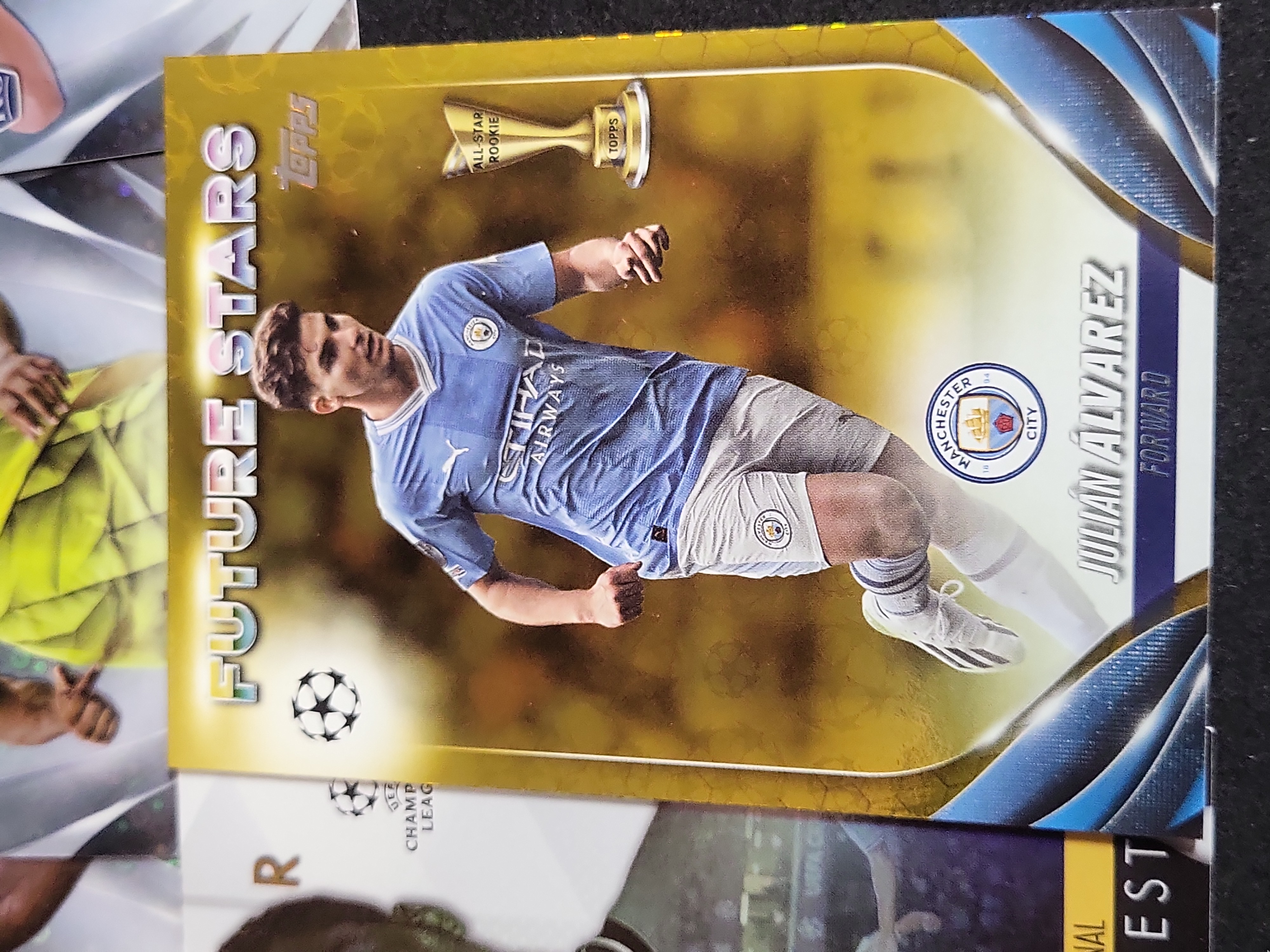 I03656 | A Collection of 20 2023-24 Topps UEFA Club Competitions Soccer Trading Cards