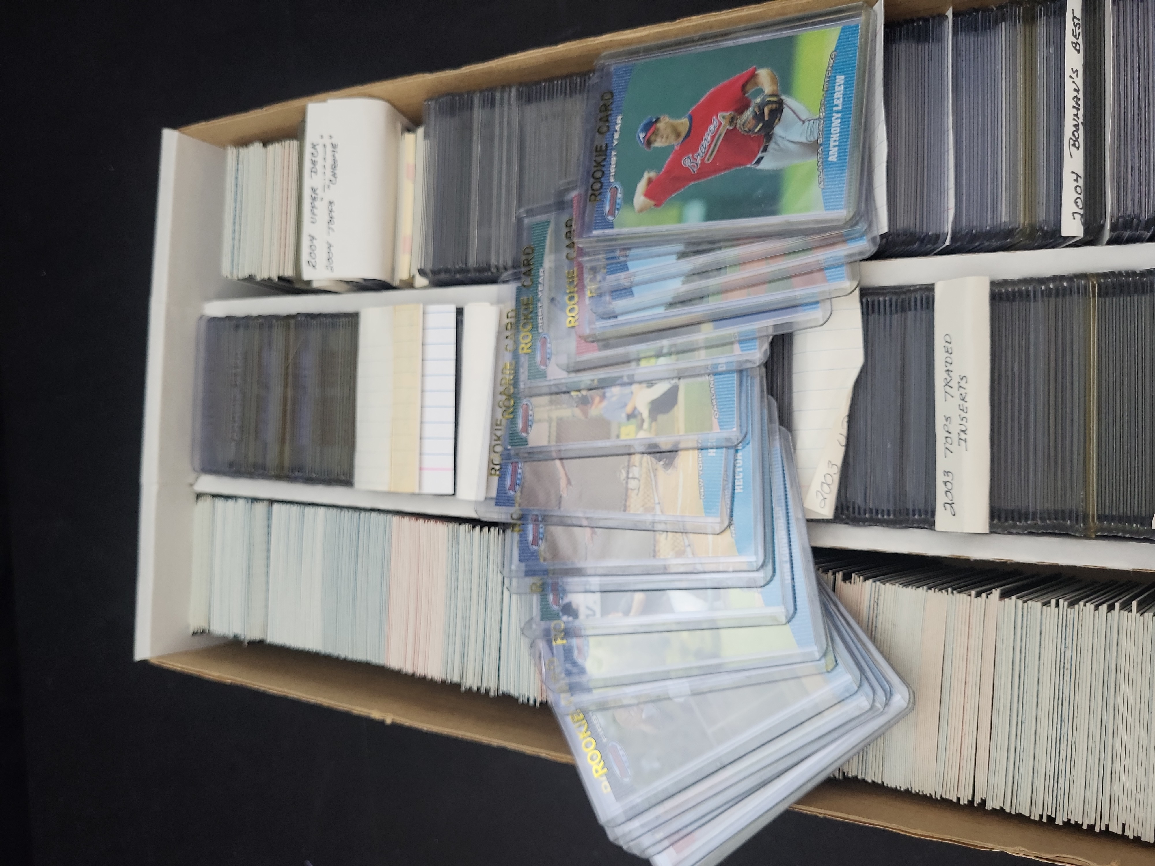 I03317 | An Assortment of Early 2000s MLB Baseball Trading Cards Including Topps and Bowman