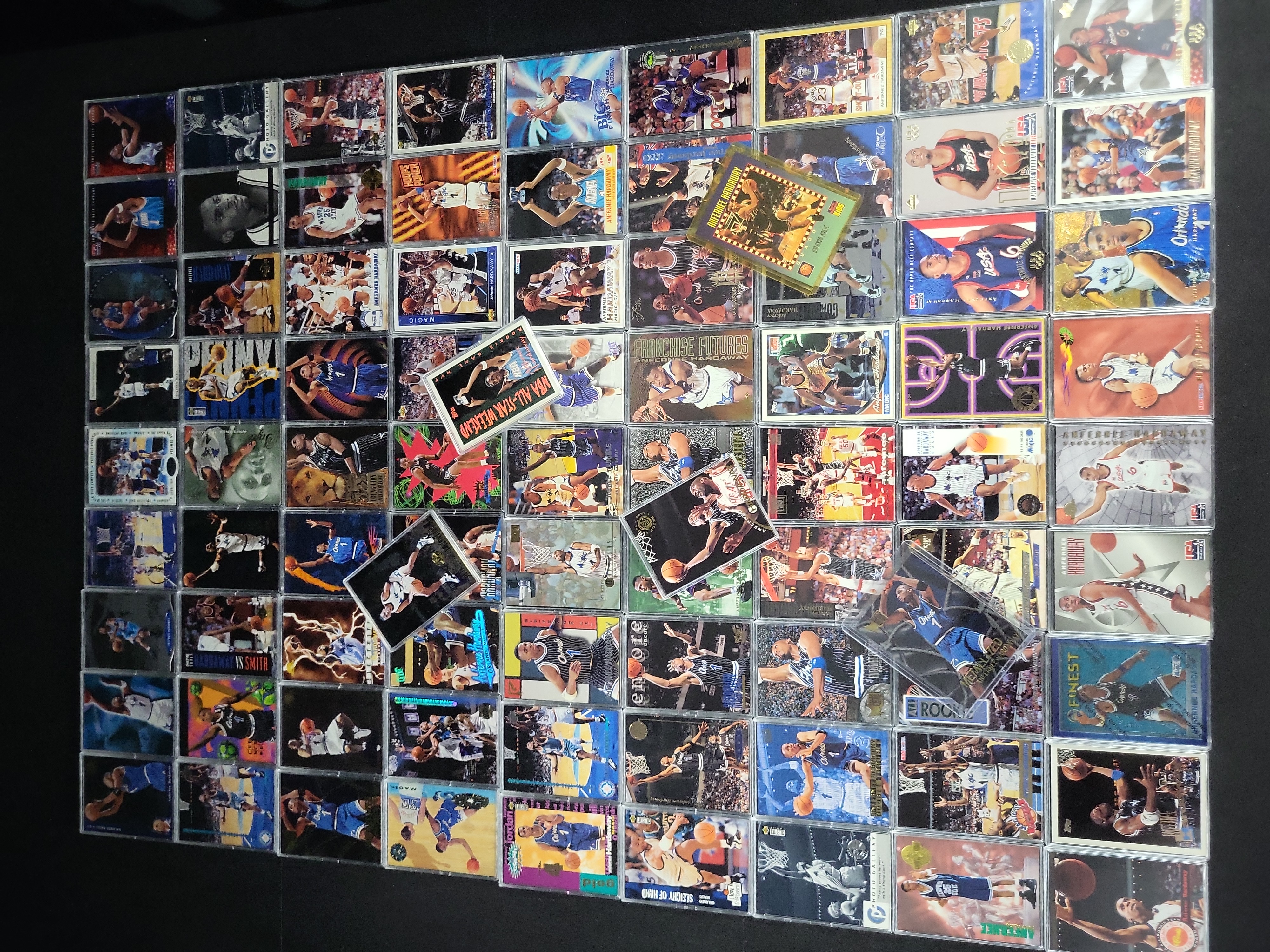 I03820 | An Assortment of Anfernee Penny Hardaway Basketball Trading Cards