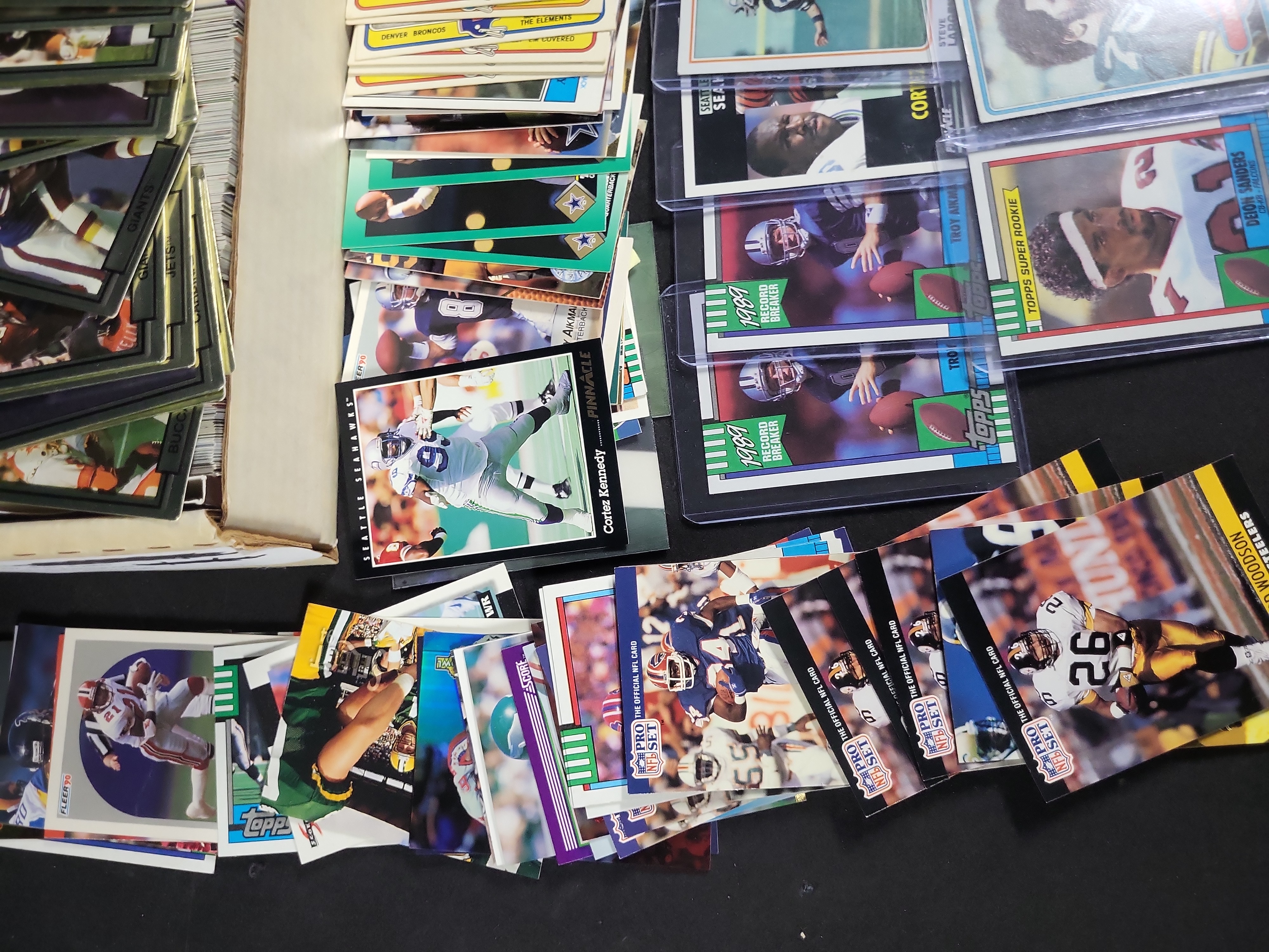 I03826 | A Collection of American Football Trading Cards Including Vintage and Modern Issues