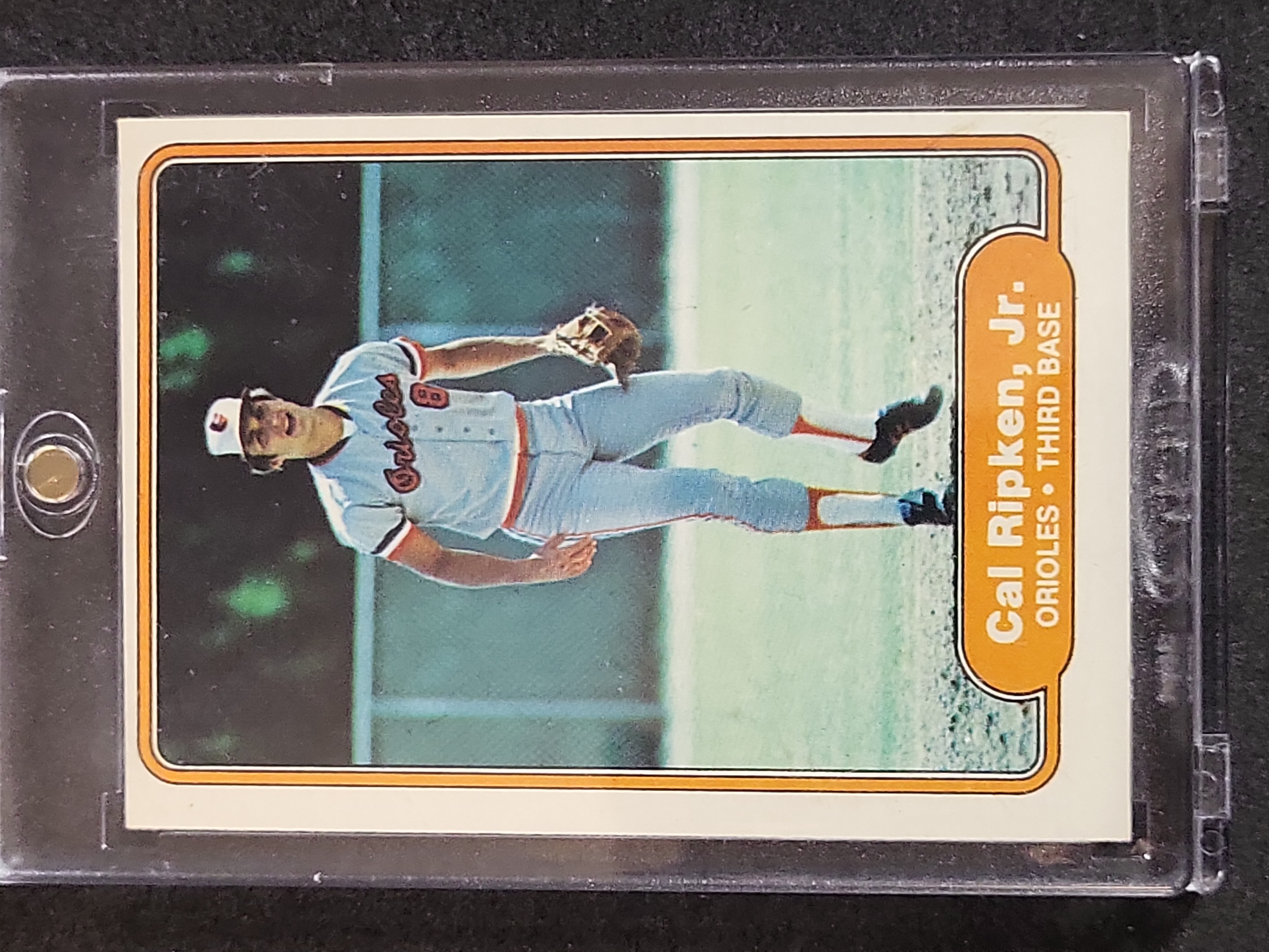 I03931 | A Collection of Vintage Baseball Trading Cards Including 1982 Fleer Cal Ripken Jr. Rookie Card and New York Mets Rookie Cards