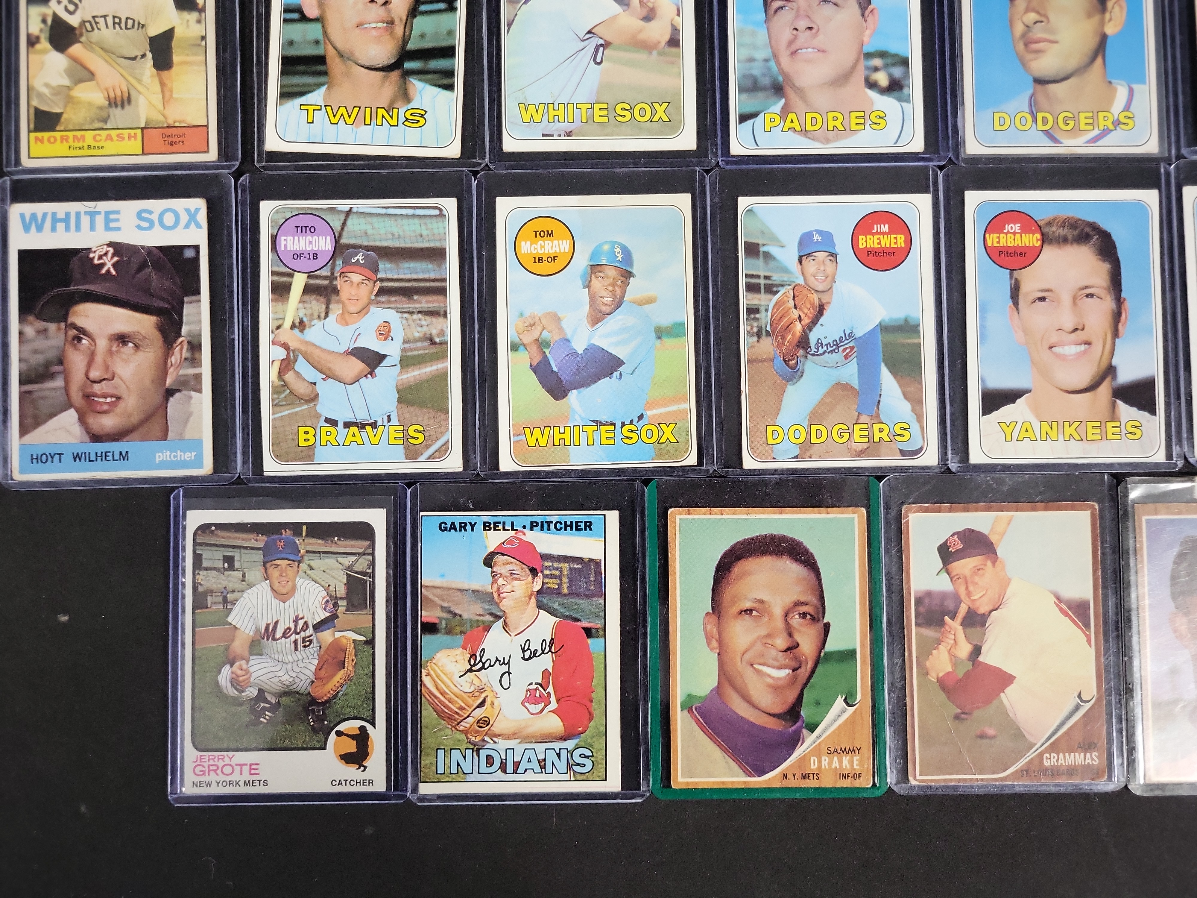 I03838 | A Collection of Vintage Topps Baseball Cards Featuring 1973 Carlton Fisk and 1972 Bert Blyleven