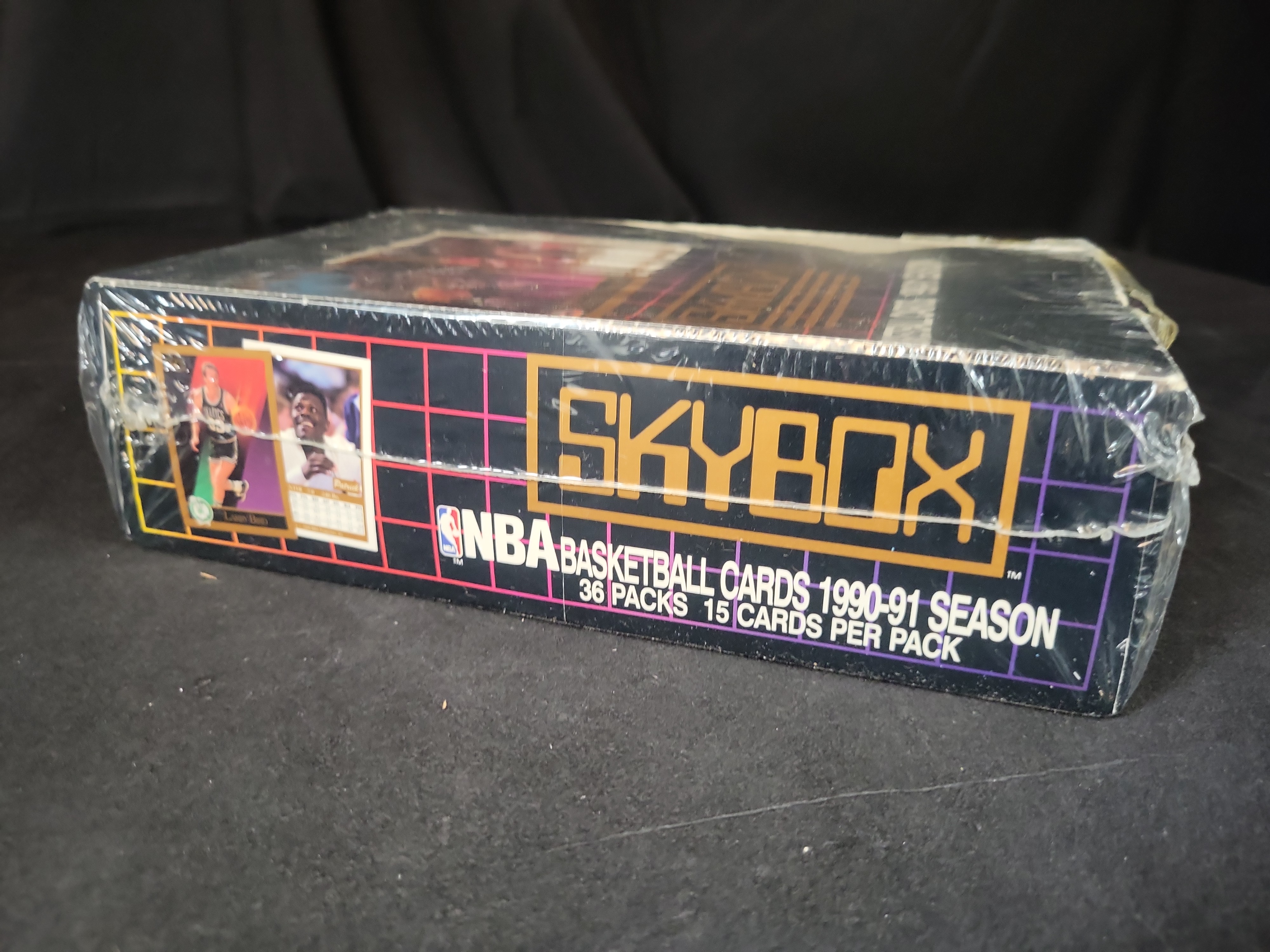 I03243 | 1990-91 SkyBox NBA Basketball Cards Factory-Sealed Wax Box