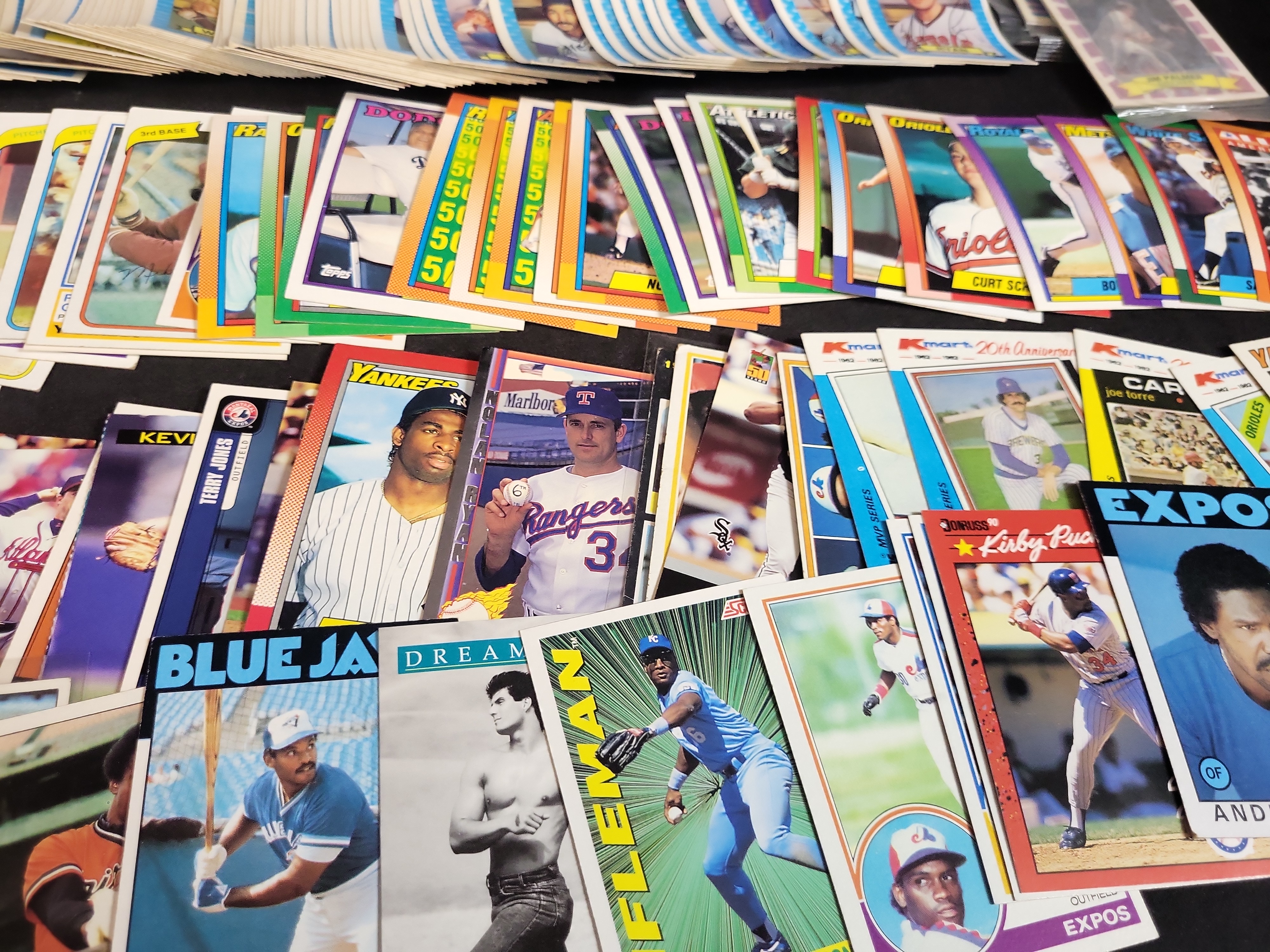 I03886 | A Collection of Assorted MLB Baseball Cards from 1974-1991 Featuring Nolan Ryan and Hall of Famers