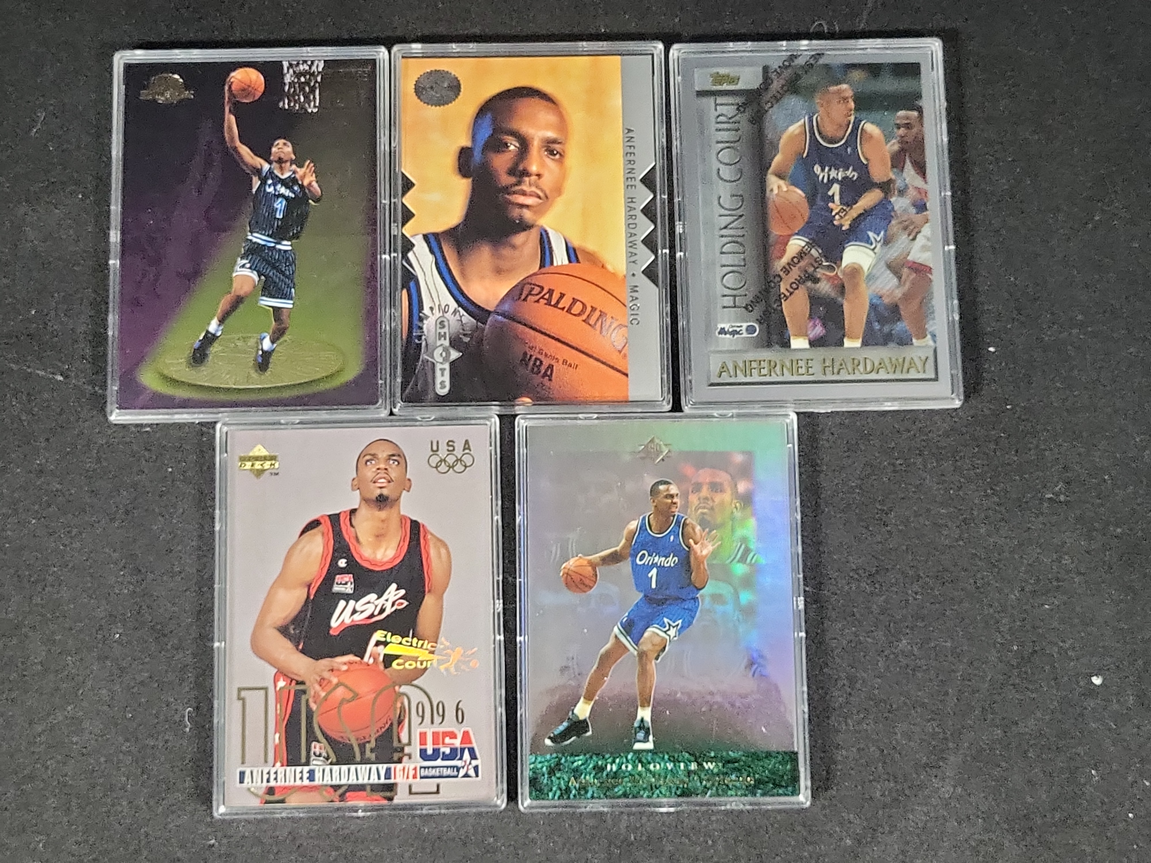 I03812 | A Collection of Anfernee Hardaway Basketball Trading Cards