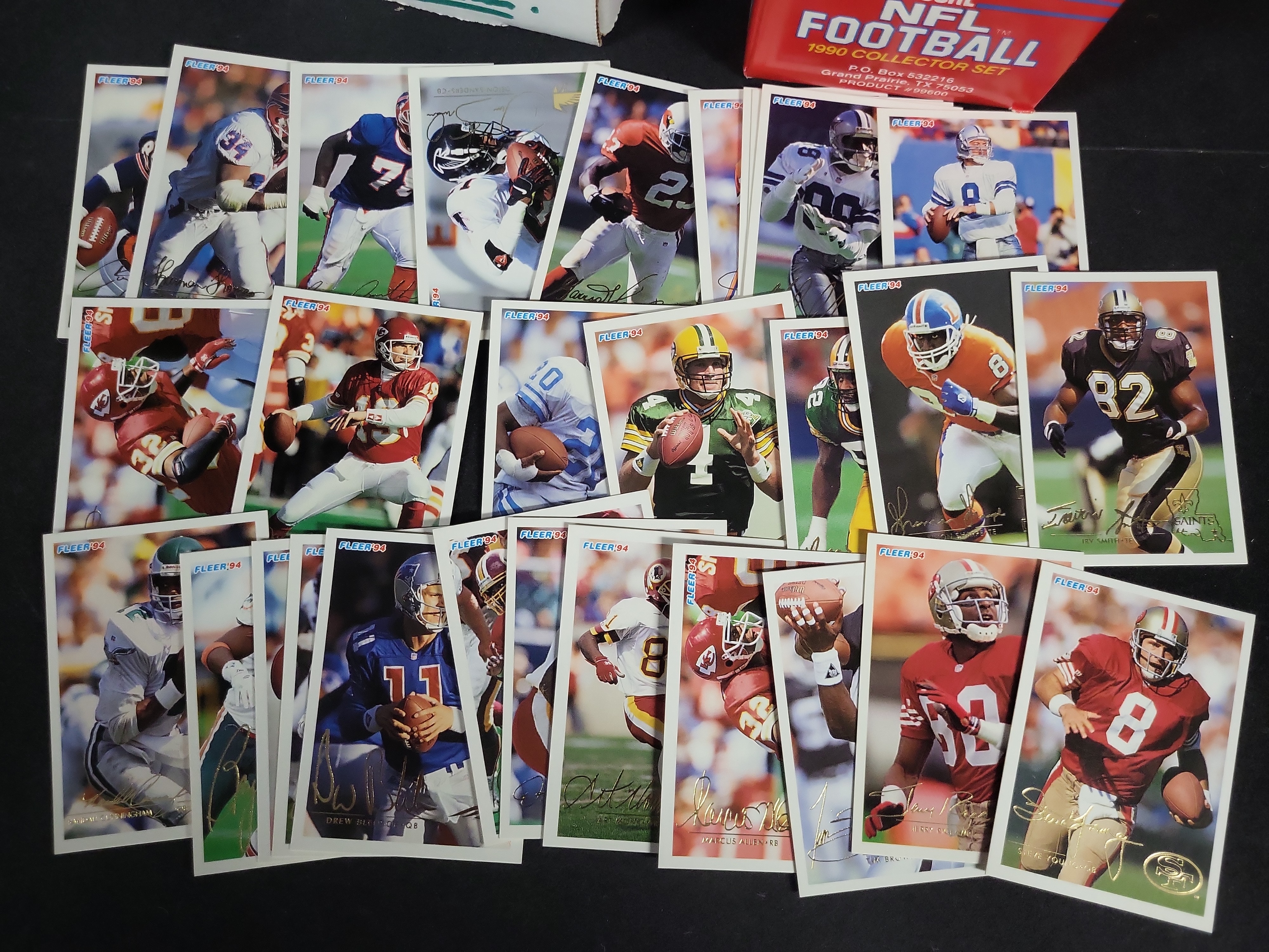 I03830 | A Collection of 1990 Score NFL Football Complete Sets and 1994 Fleer Football Trading Cards