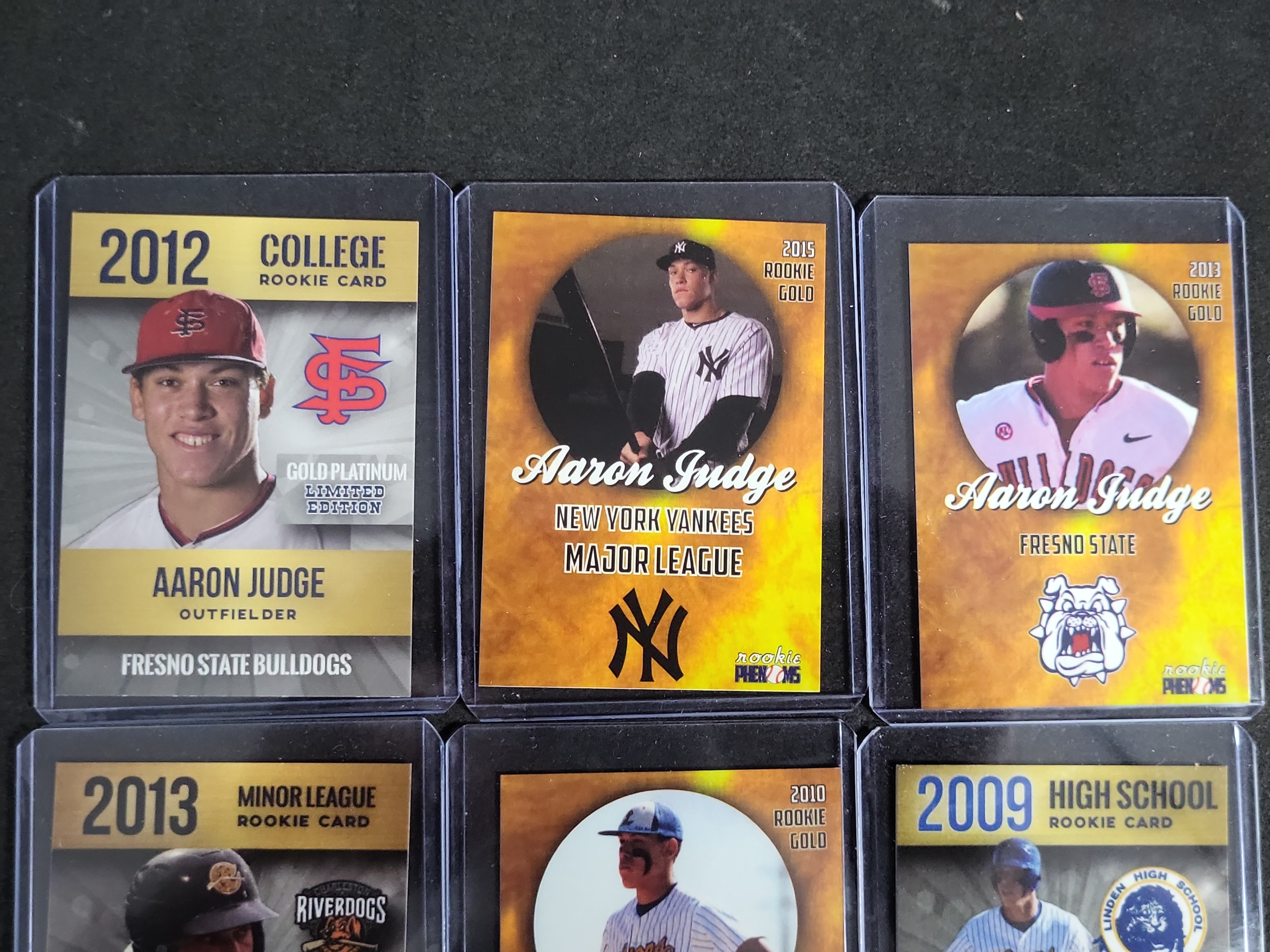 I03273 | A Collection of Six Aaron Judge Rookie Phenoms Baseball Cards
