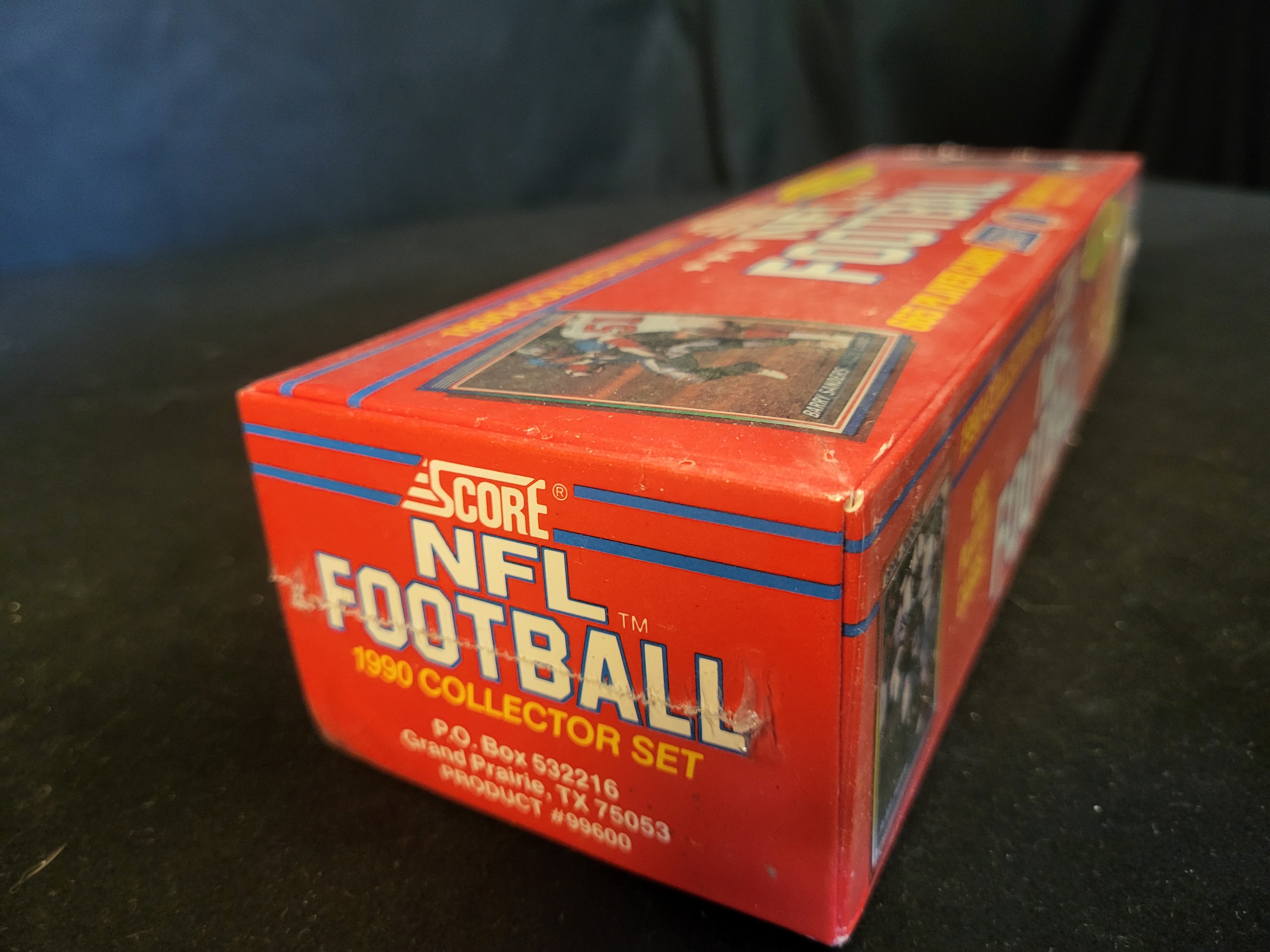 I00652 | 1990 Score NFL Football Factory Sealed Complete 665 Card Set