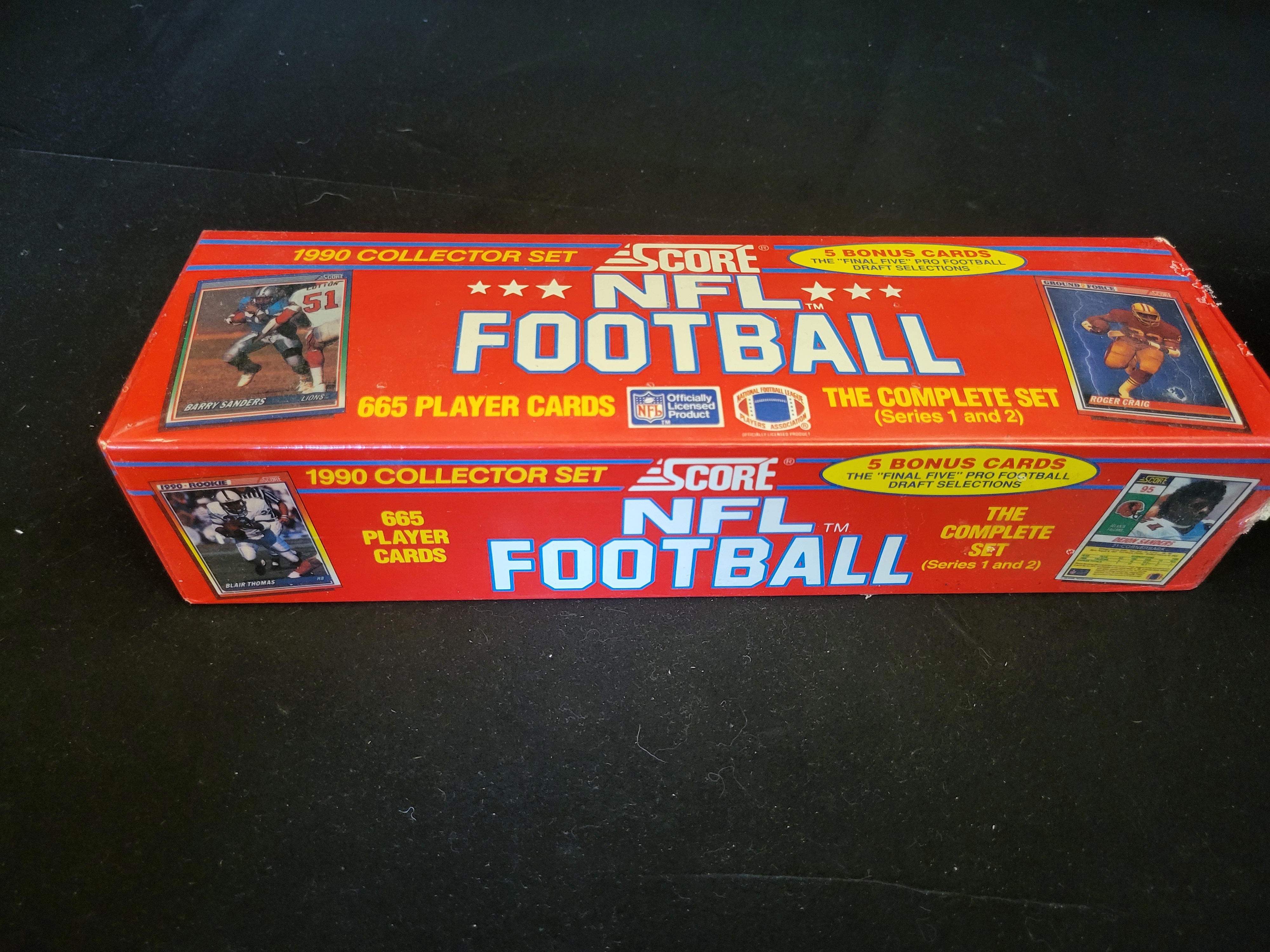 I00652 | 1990 Score NFL Football Factory Sealed Complete 665 Card Set
