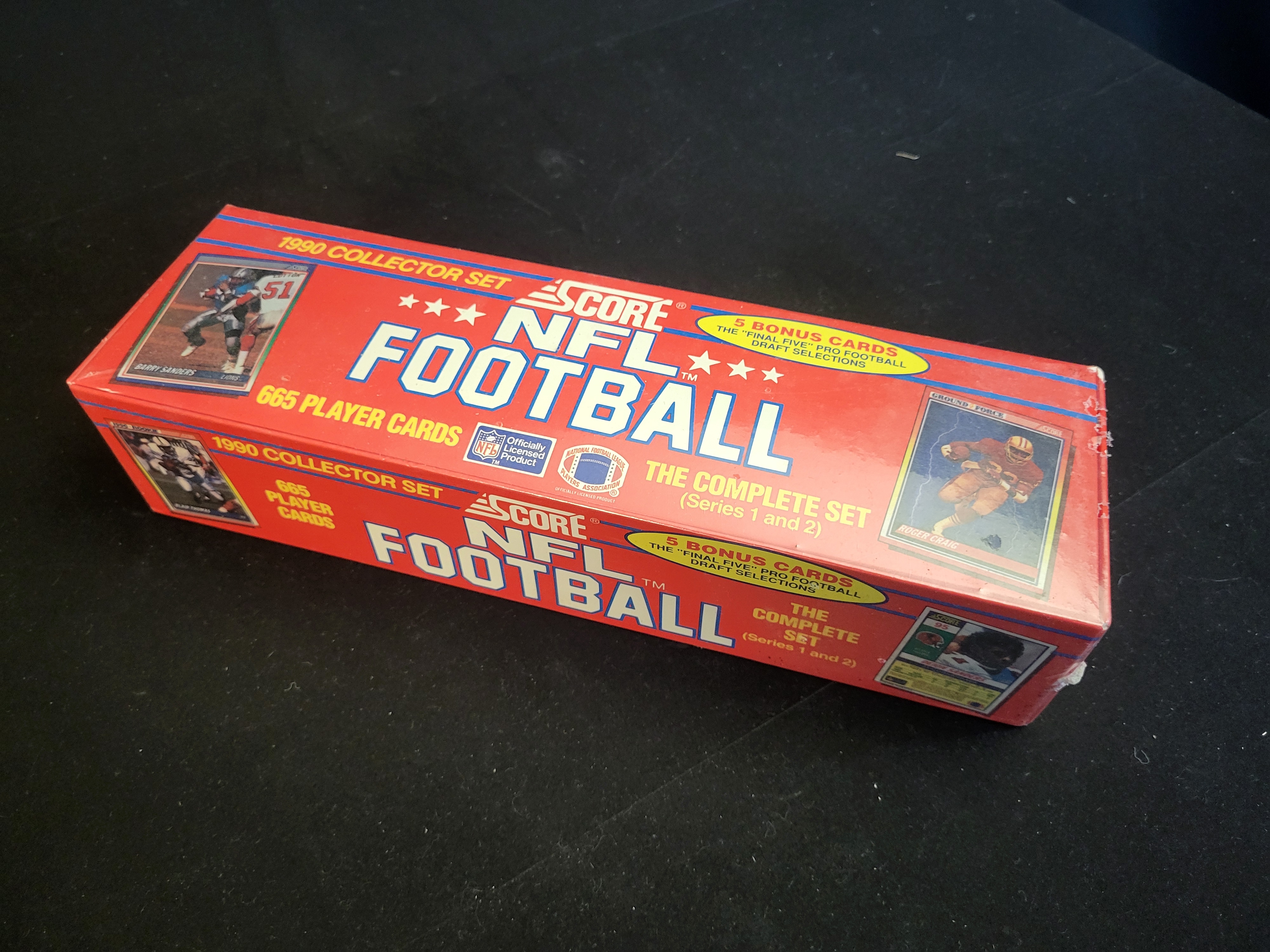 I00652 | 1990 Score NFL Football Factory Sealed Complete 665 Card Set
