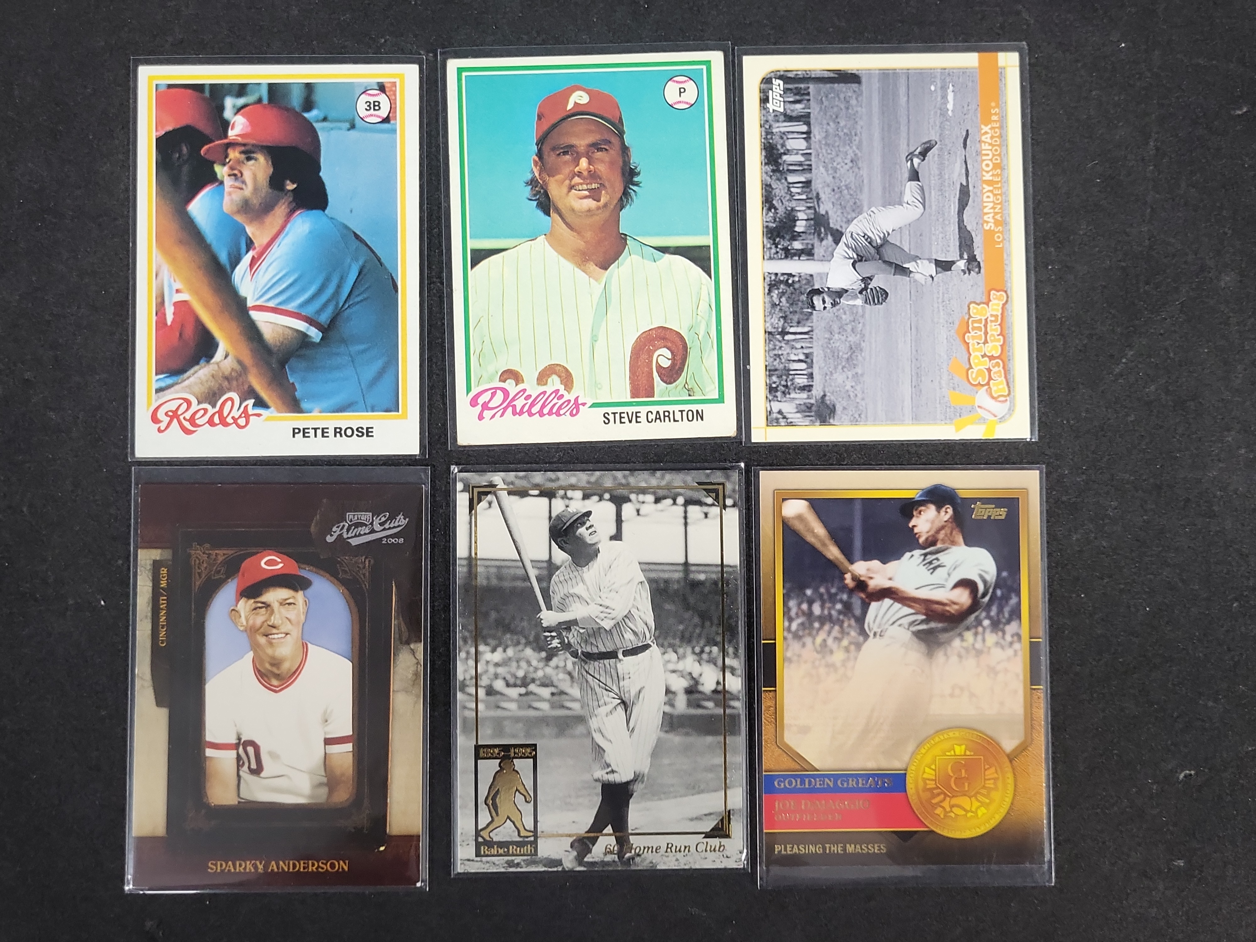 I03166 | A Collection of Six Baseball Trading Cards Featuring 1978 Topps and Modern Hall of Fame Inserts