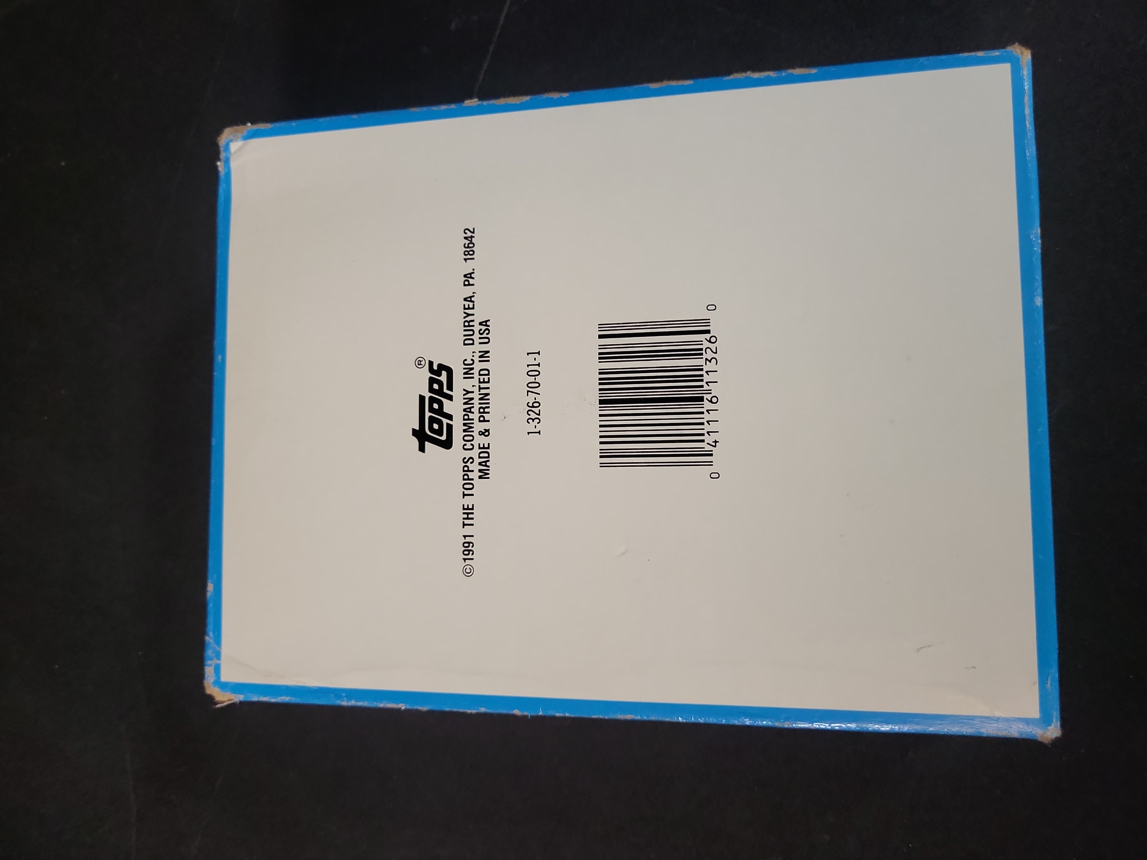 I03227 | 1991 Topps Stadium Club Hockey Partial Display Box with Four Sealed Packs