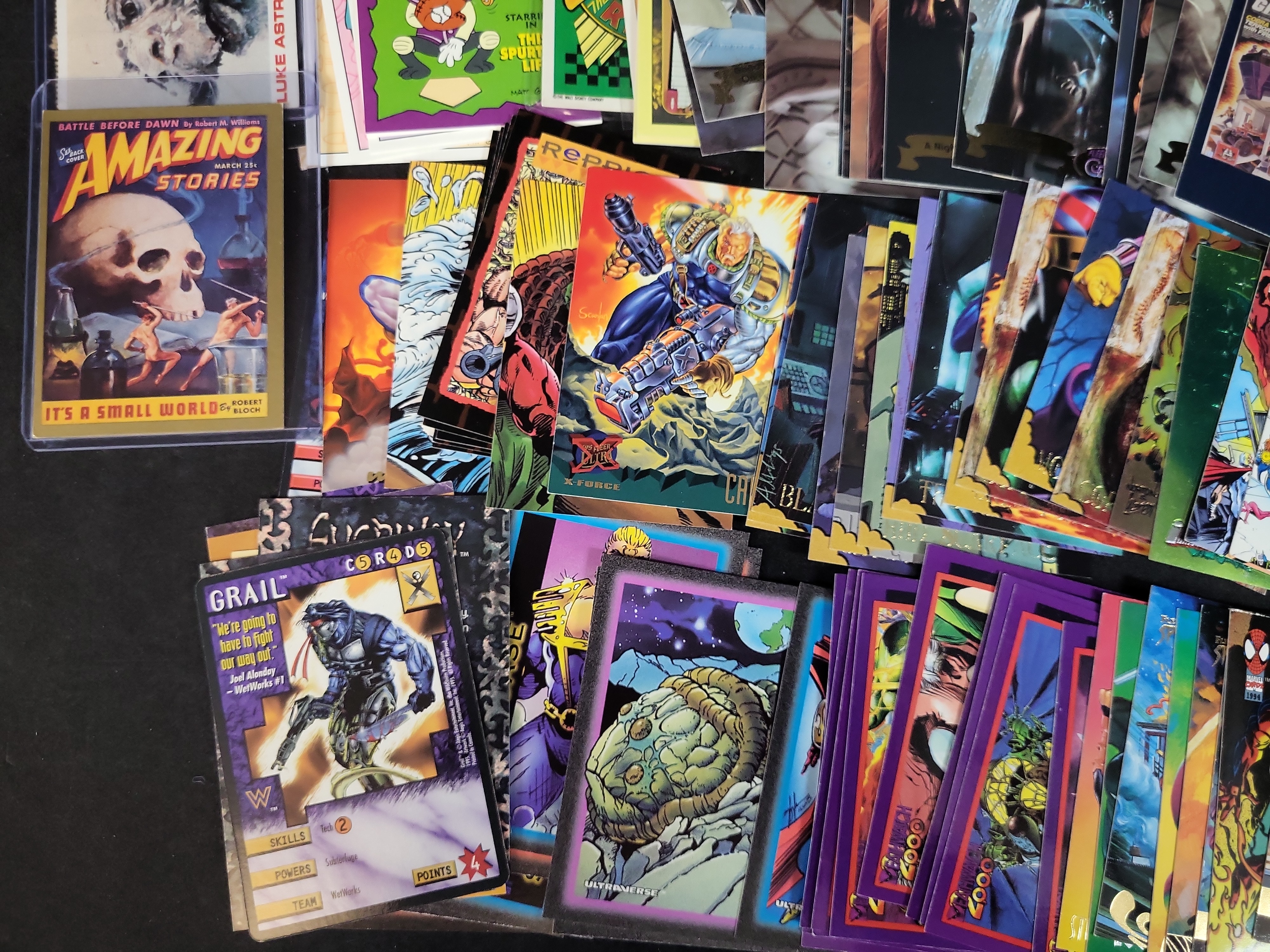 I03086 | An Assortment of Vintage Non-Sport Trading Cards Including Marvel Disney and Historical Series