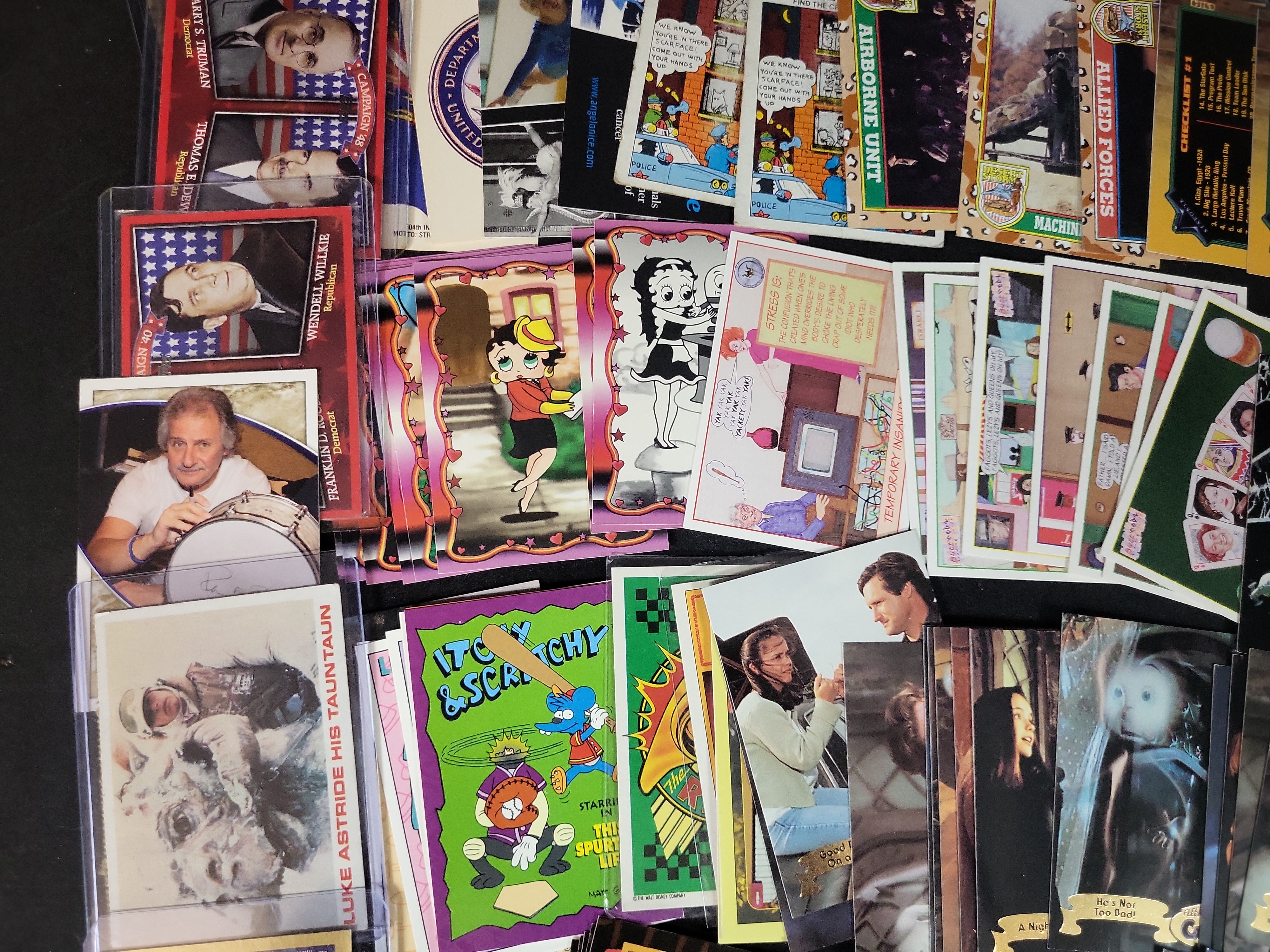 I03086 | An Assortment of Vintage Non-Sport Trading Cards Including Marvel Disney and Historical Series