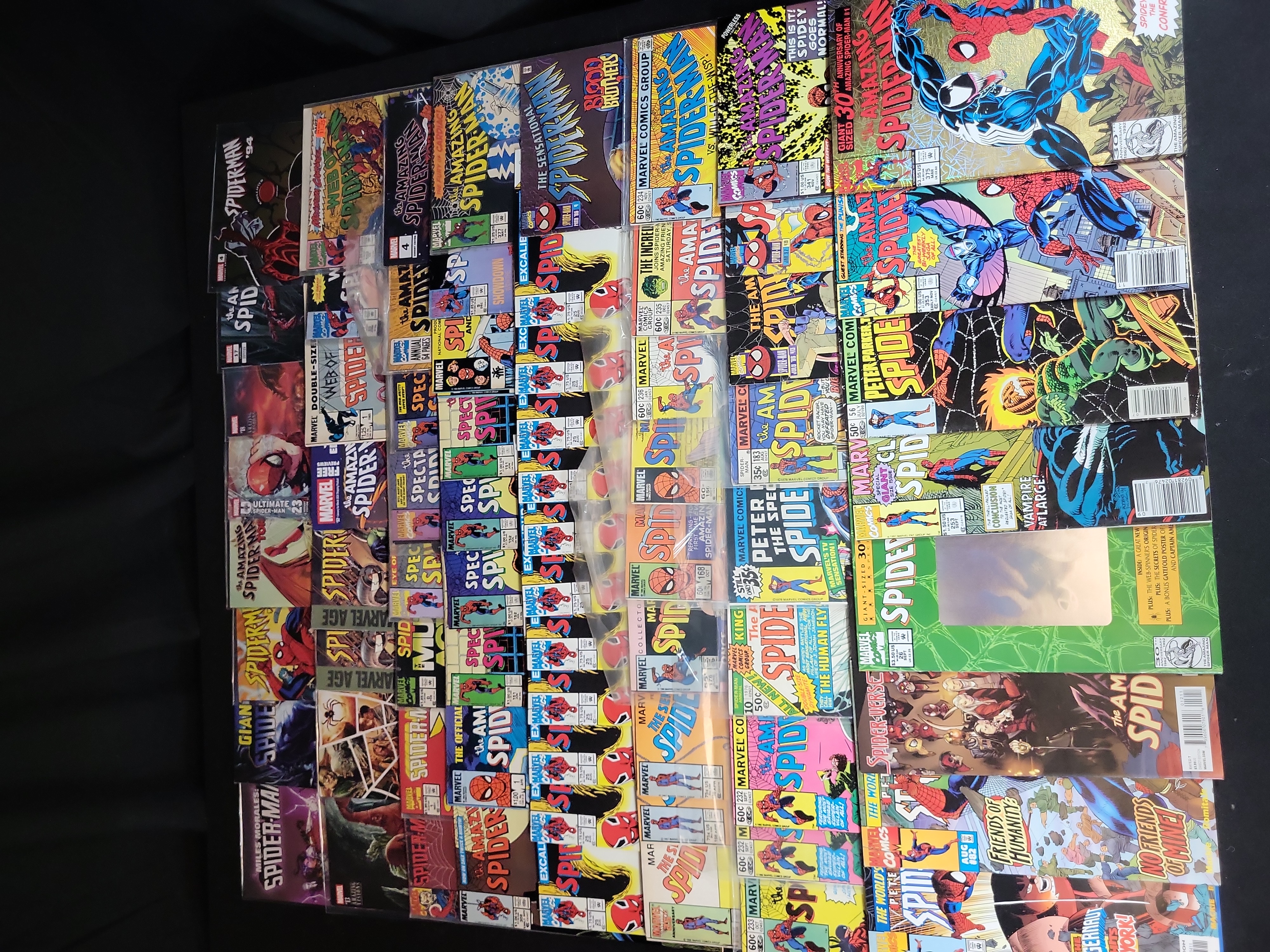 I03744 | A Collection of Marvel Comics Featuring Spider-Man and Related Titles
